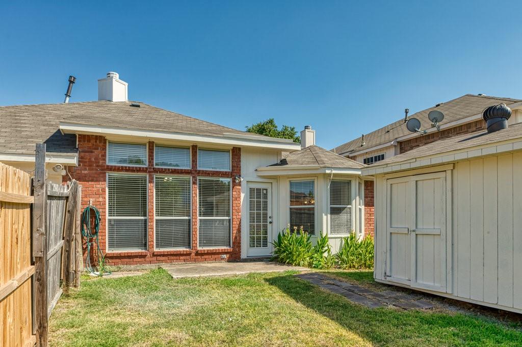 main property photo 16