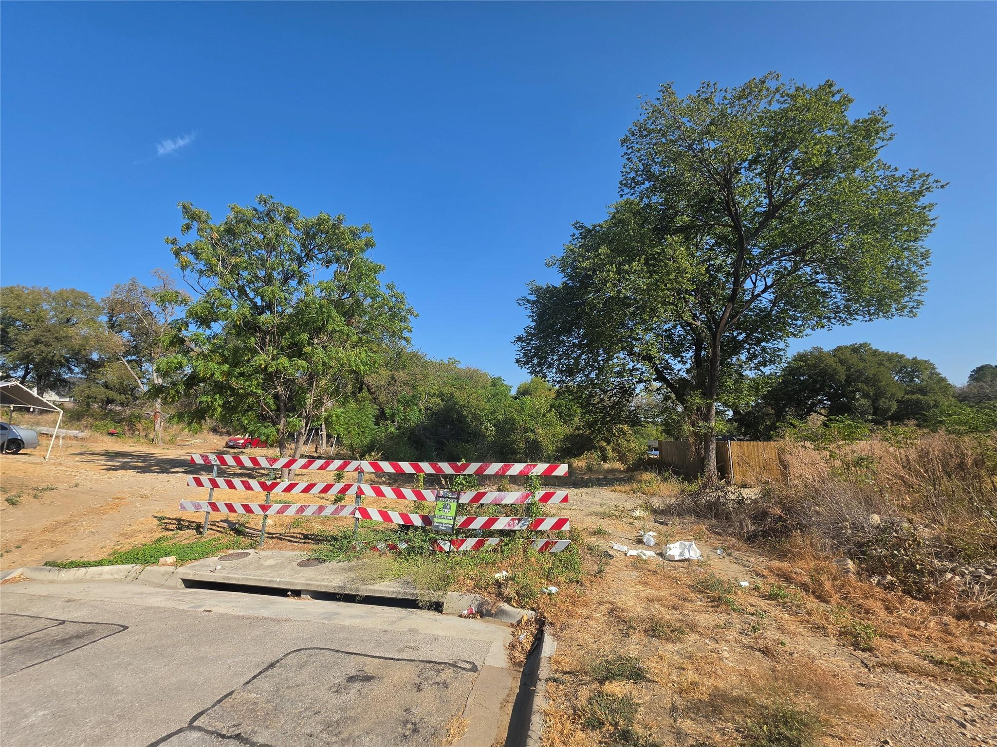 main property photo 19
