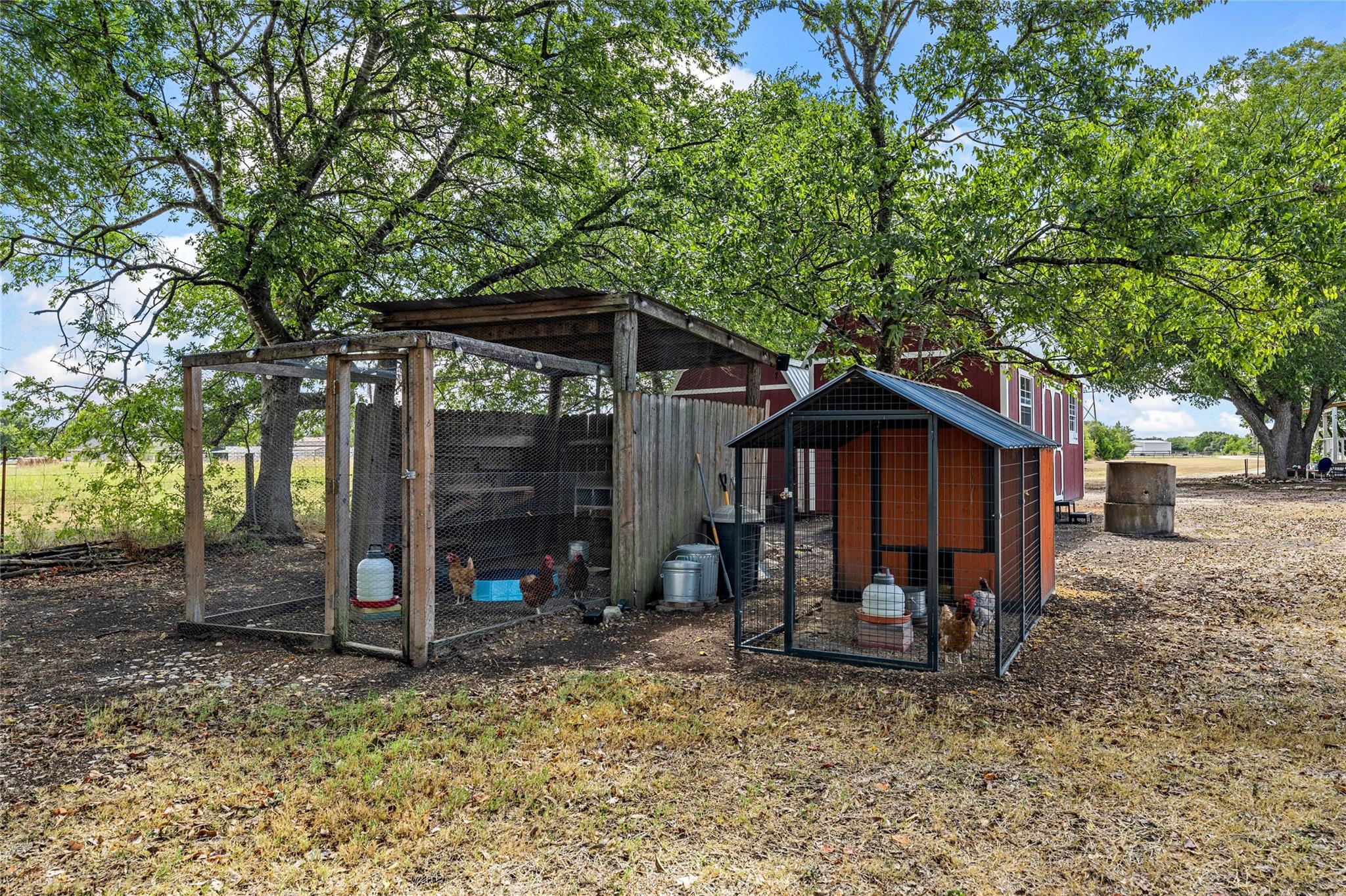 main property photo 25