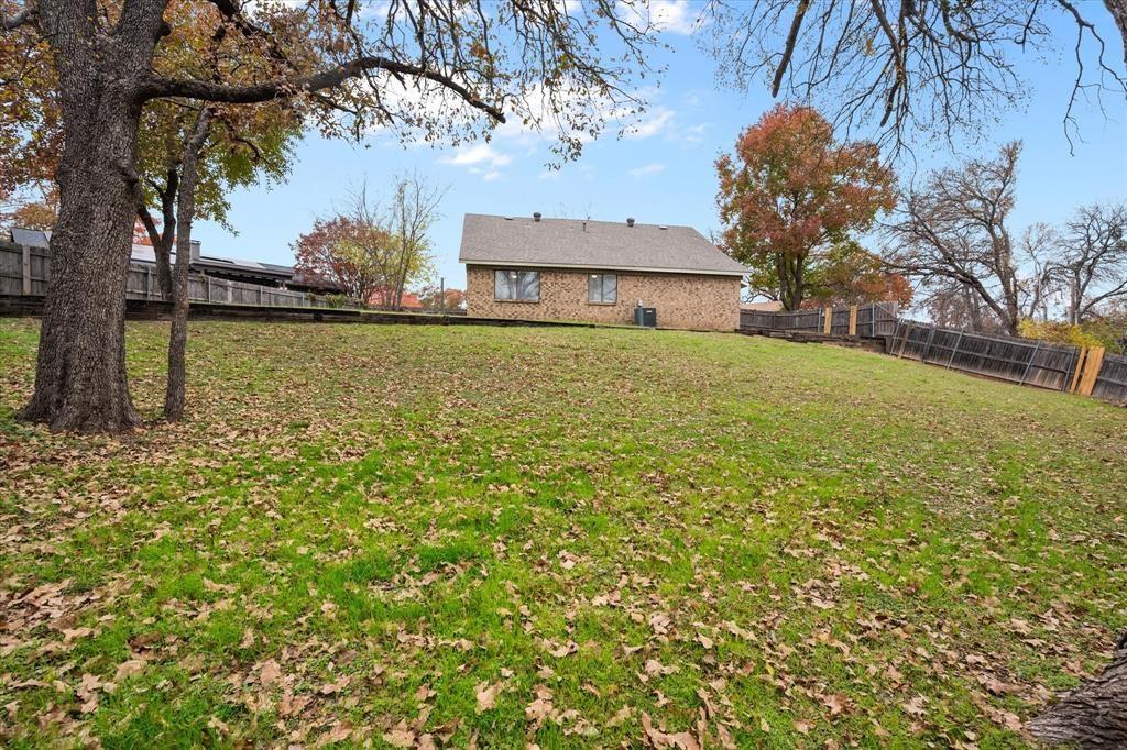 main property photo 27