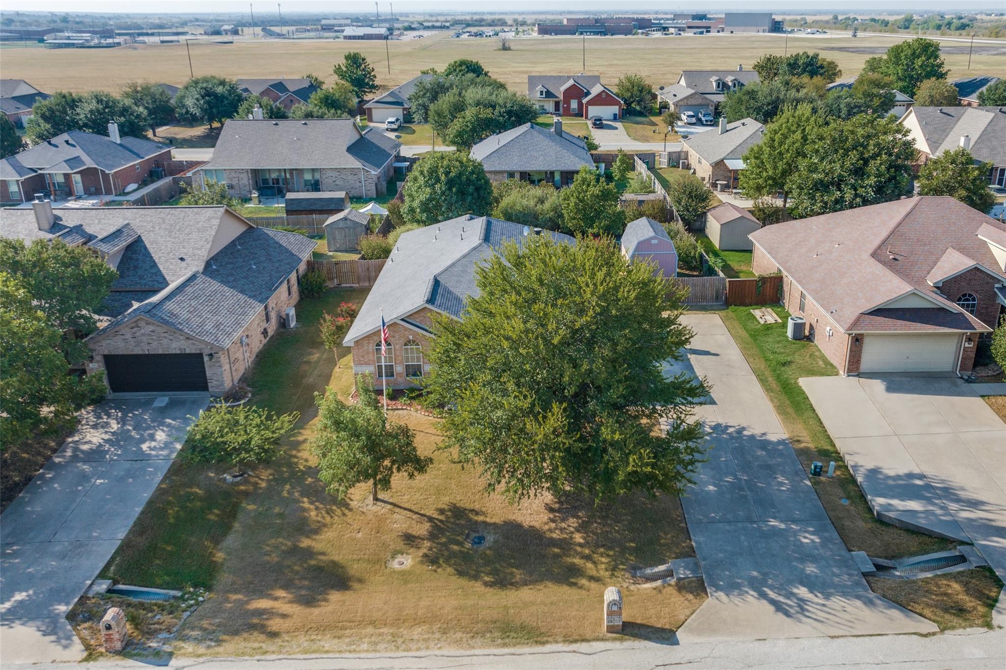 main property photo 26