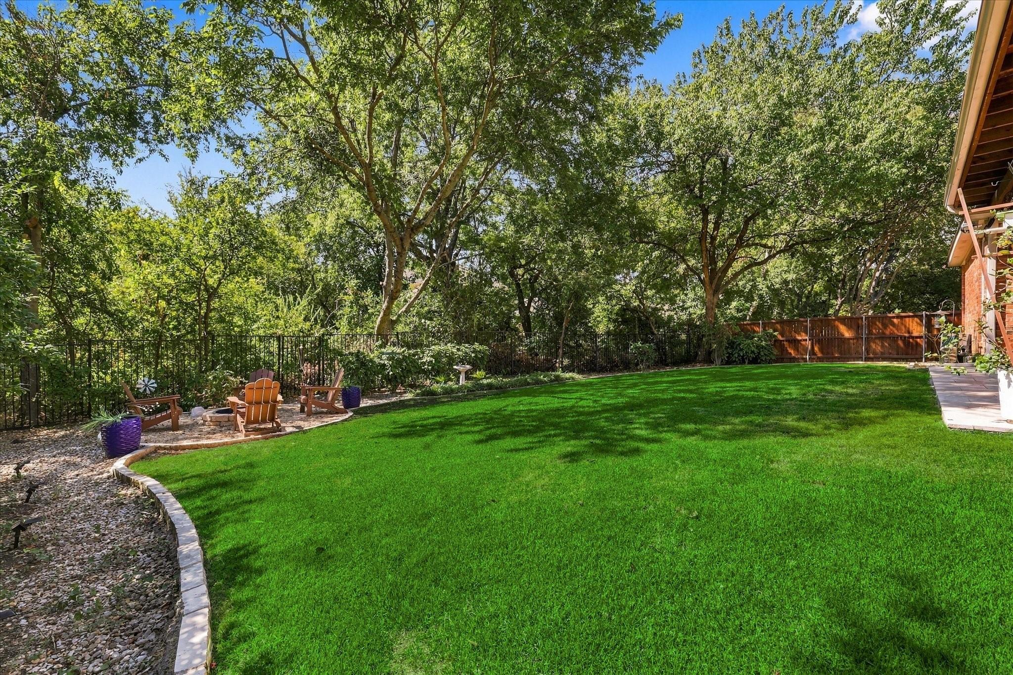 main property photo 28