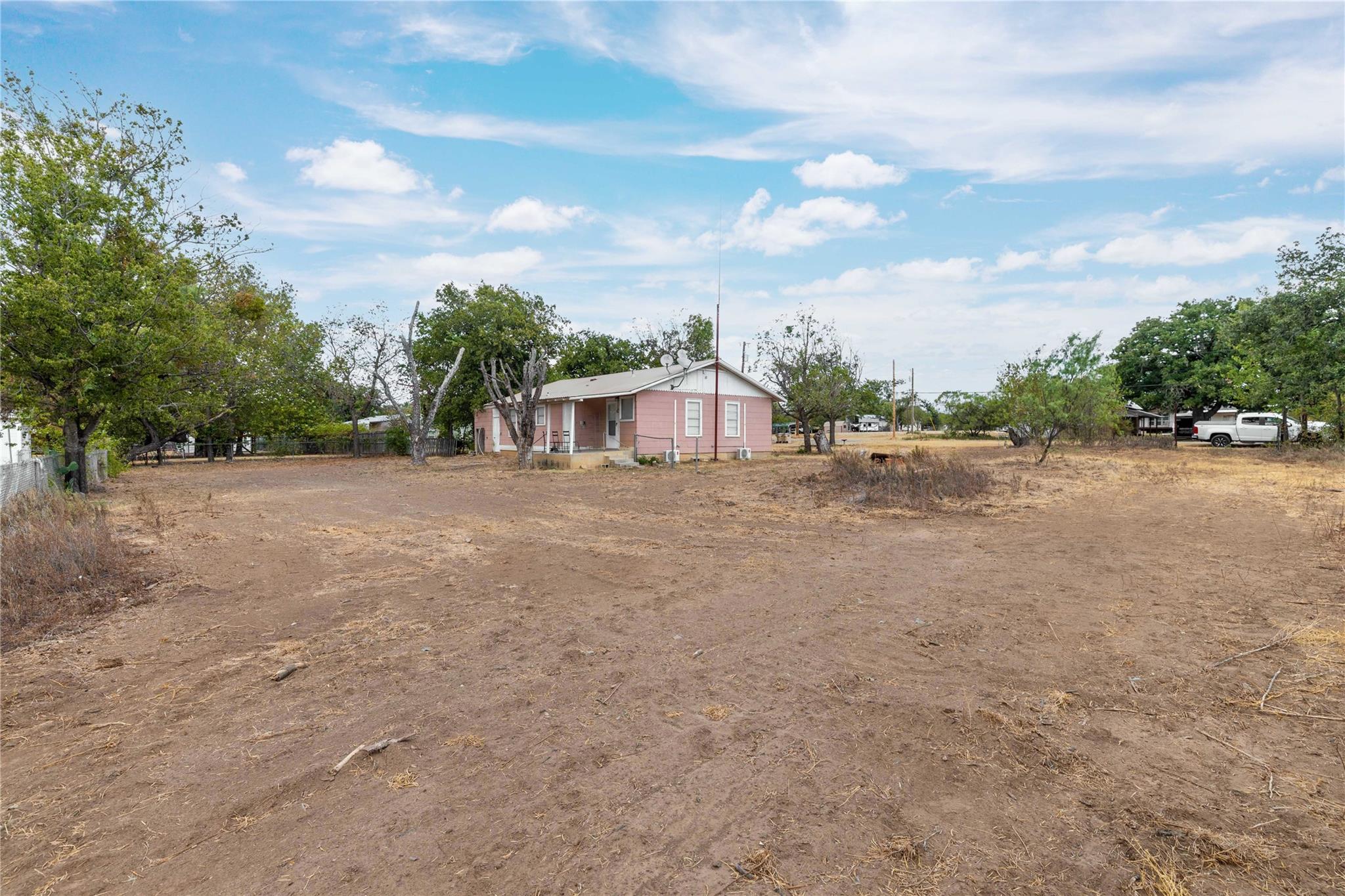 main property photo 21