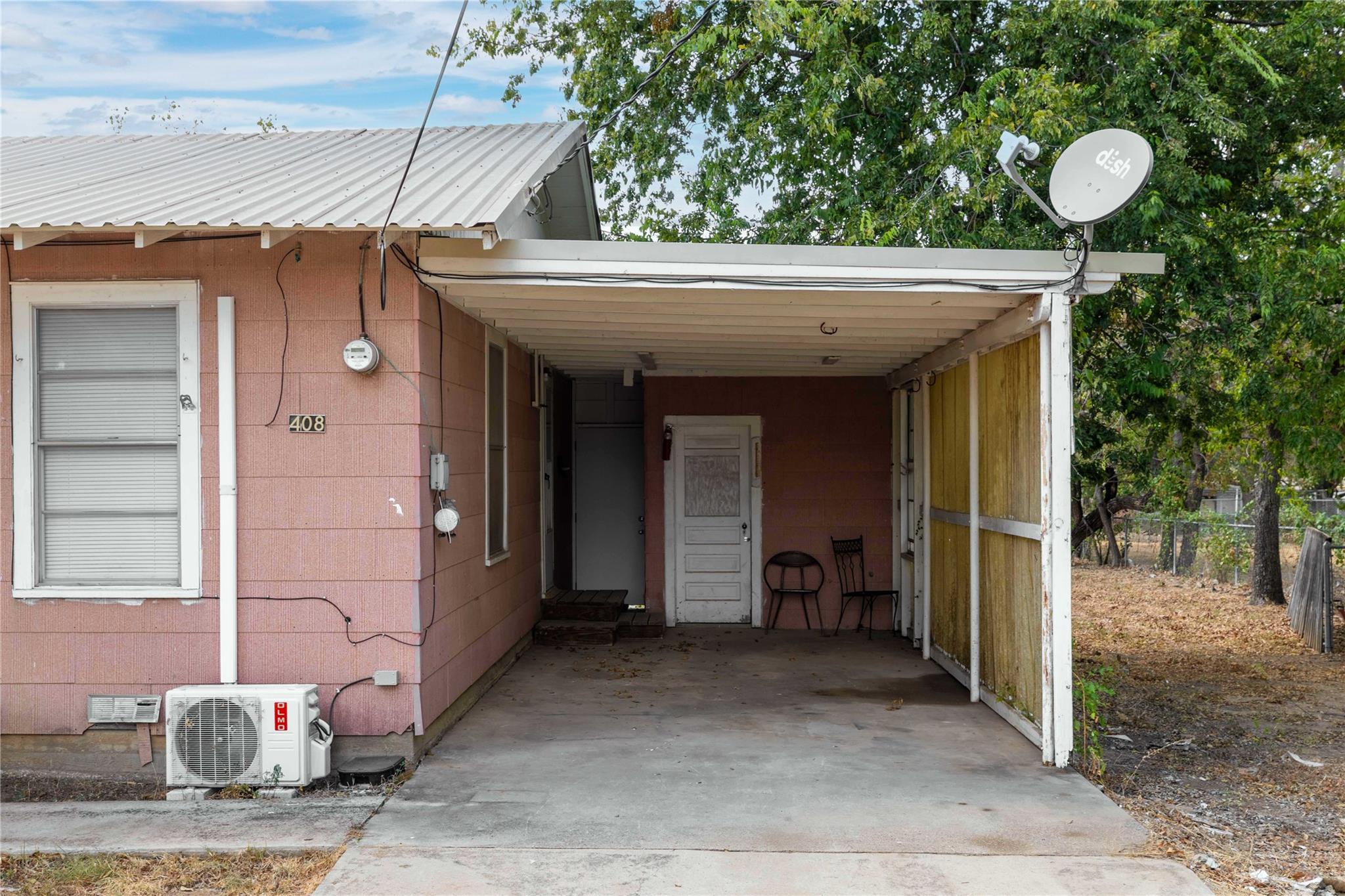 main property photo 31