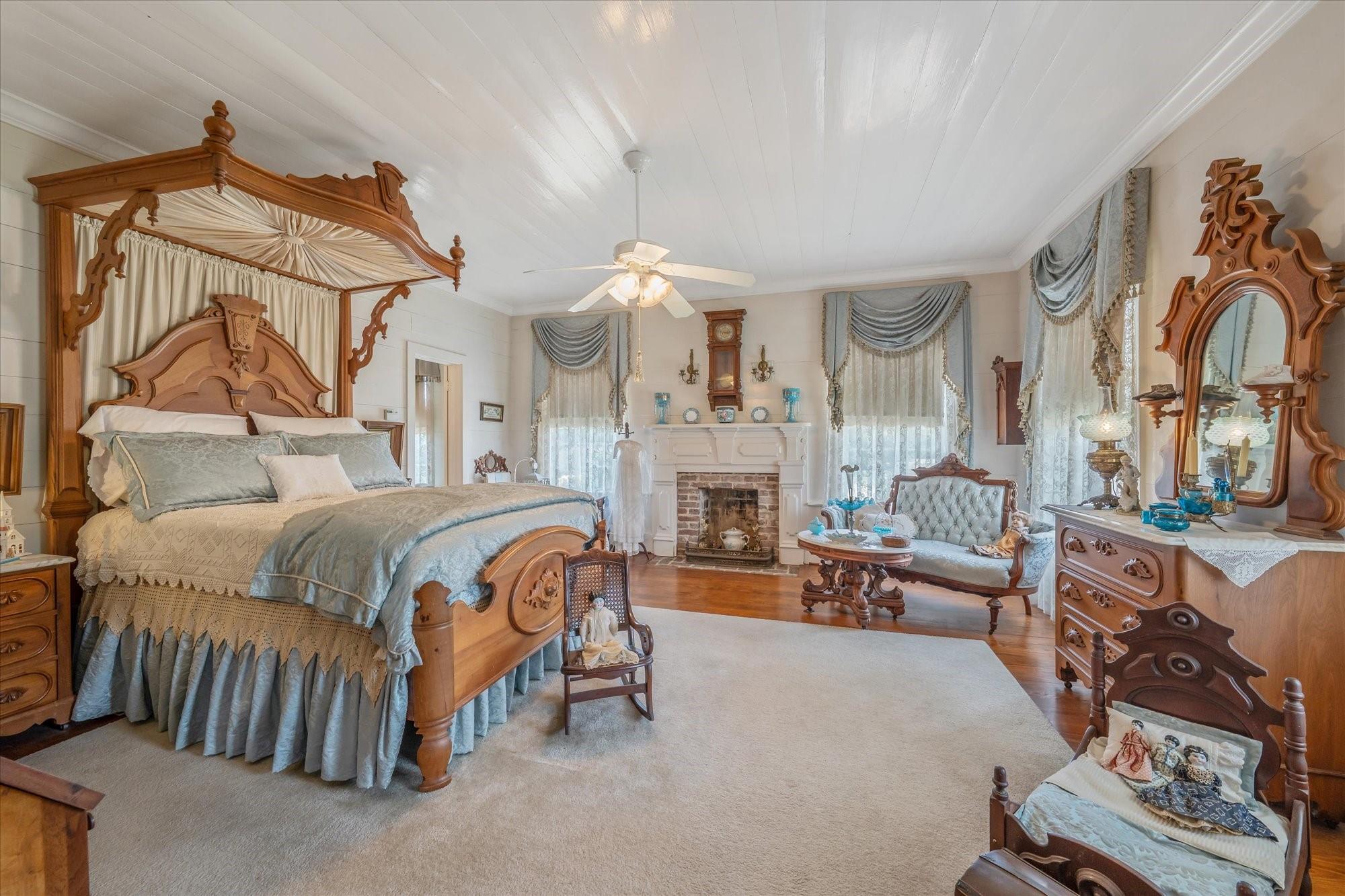 main property photo 18
