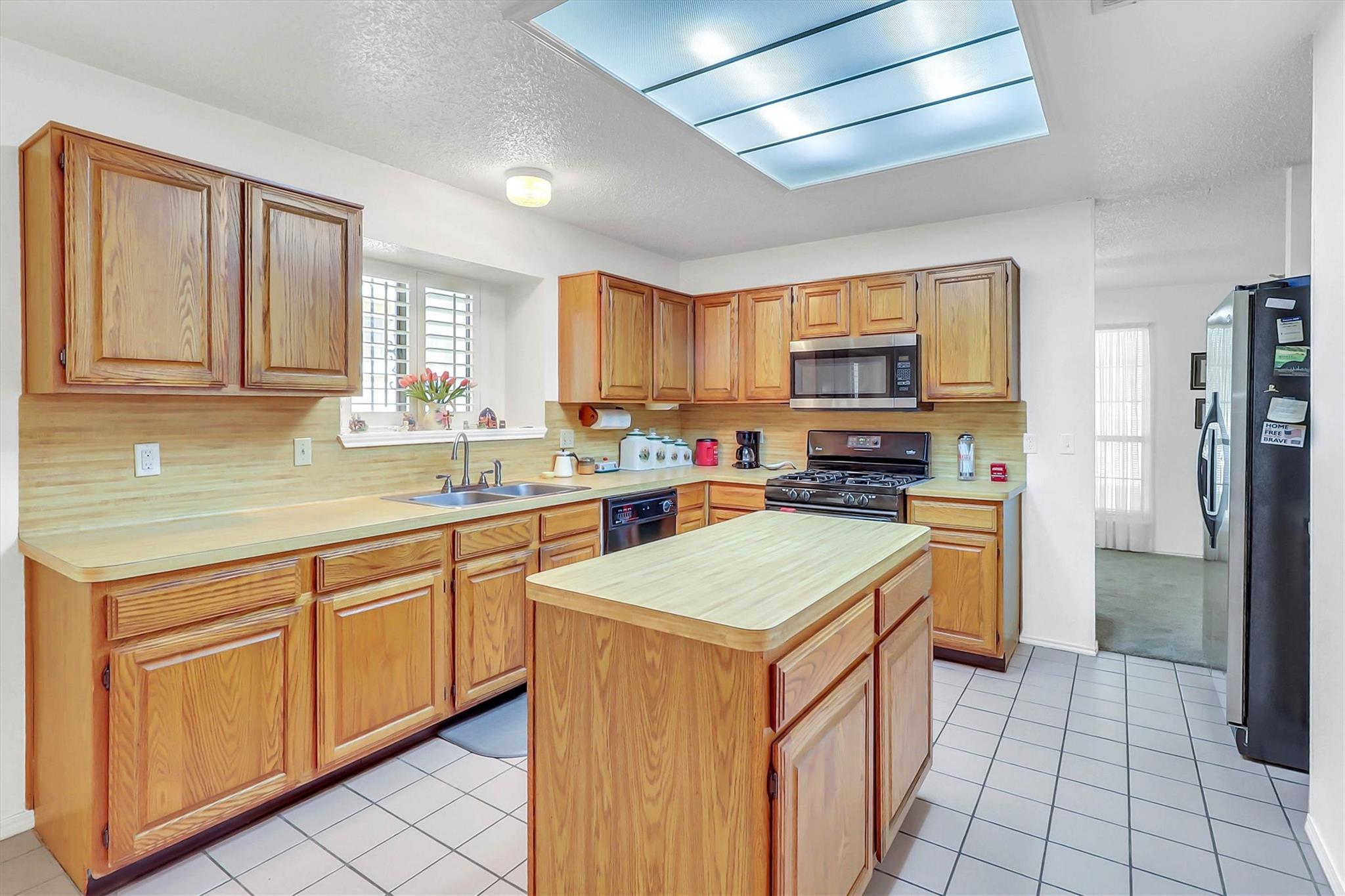 main property photo 20
