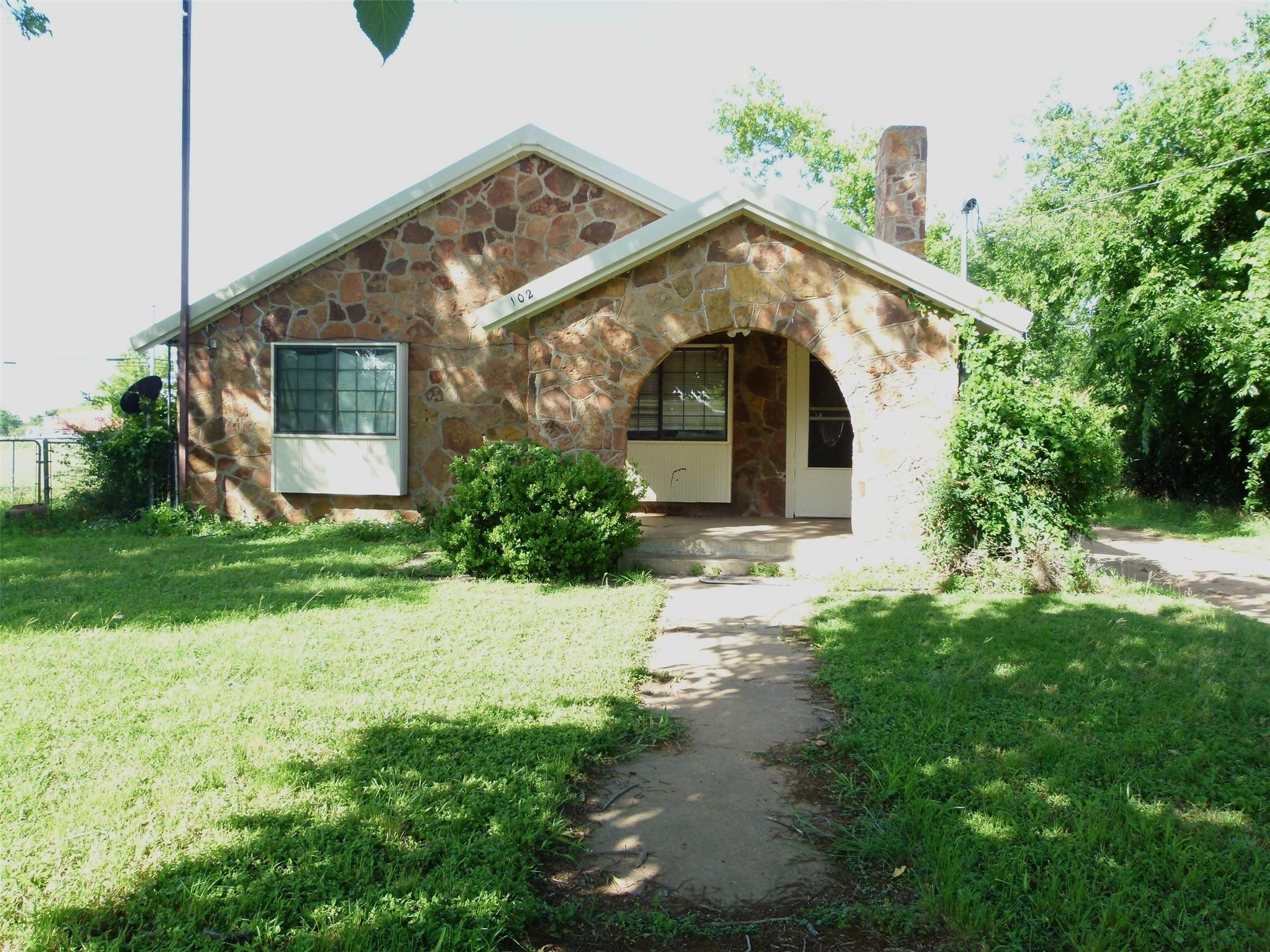 main property photo 1