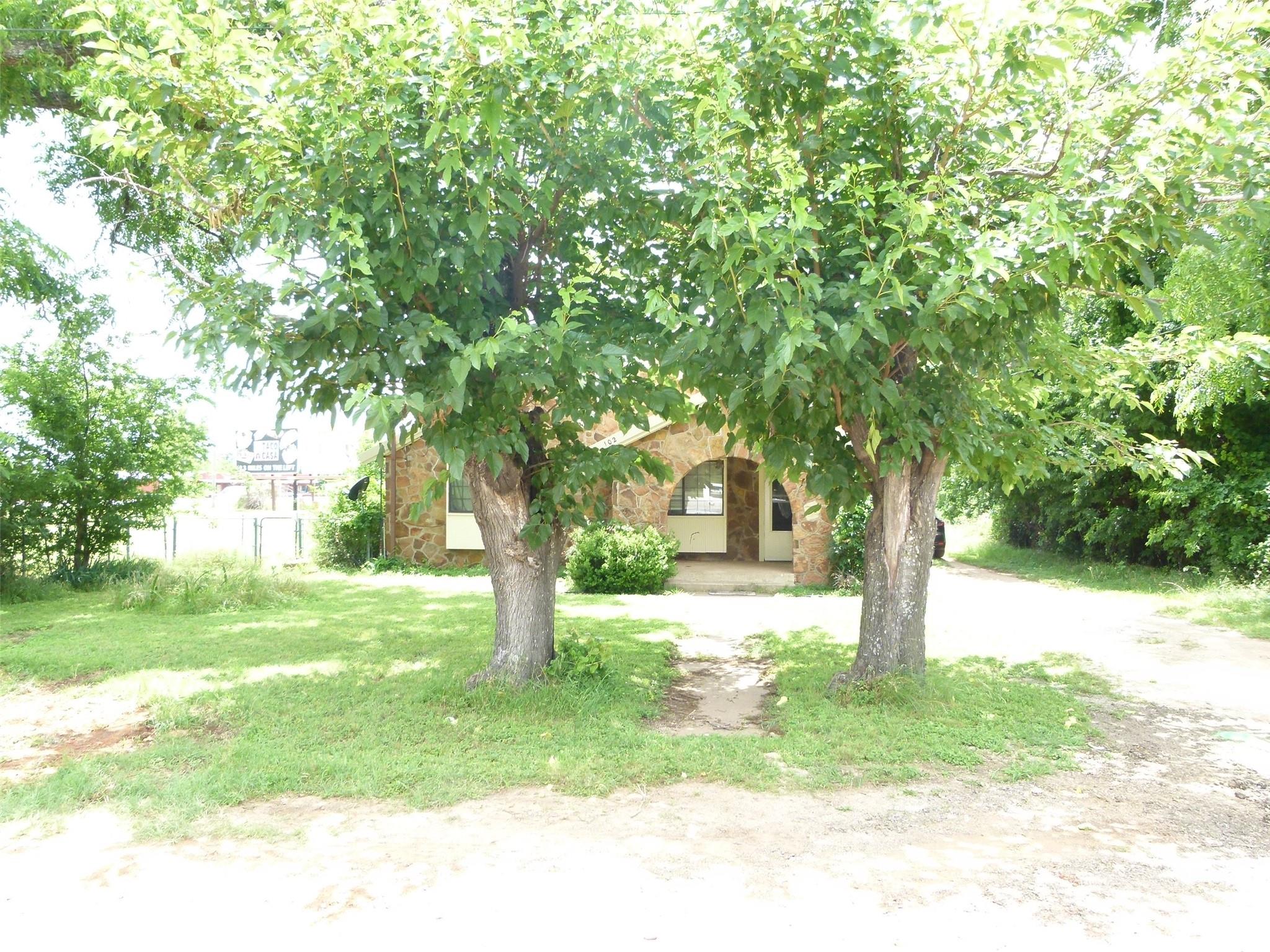 main property photo 4