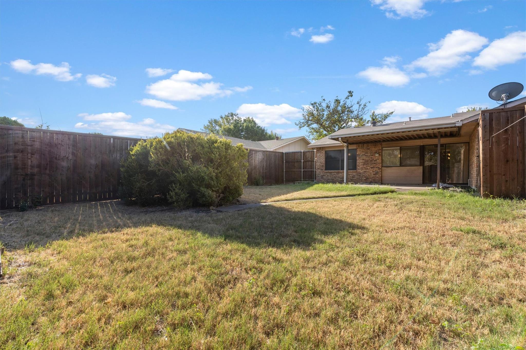 main property photo 16