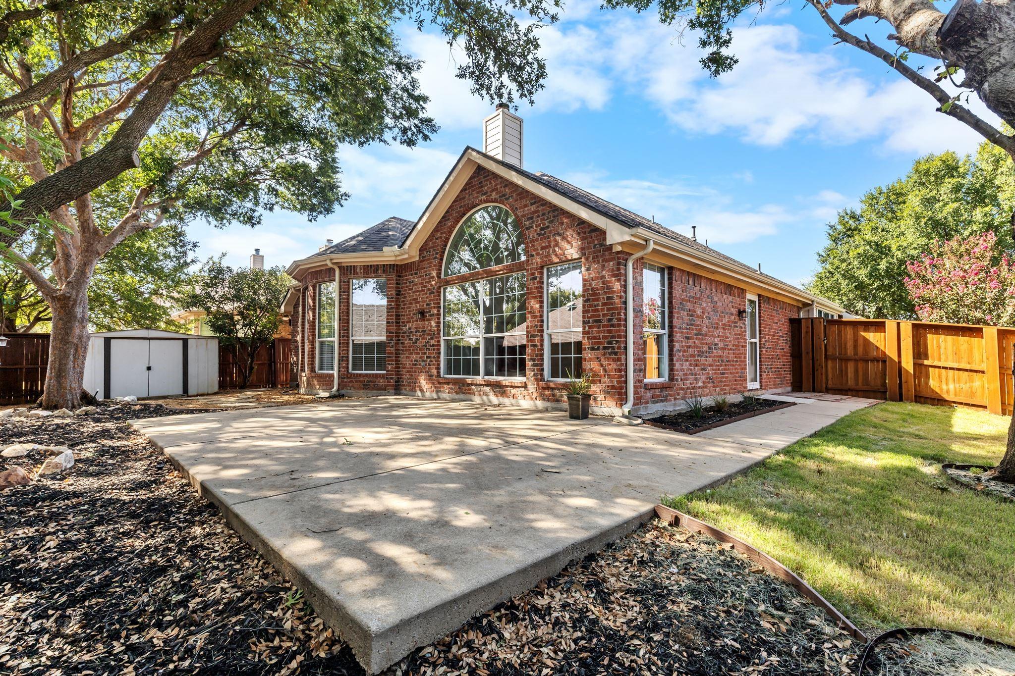 main property photo 33
