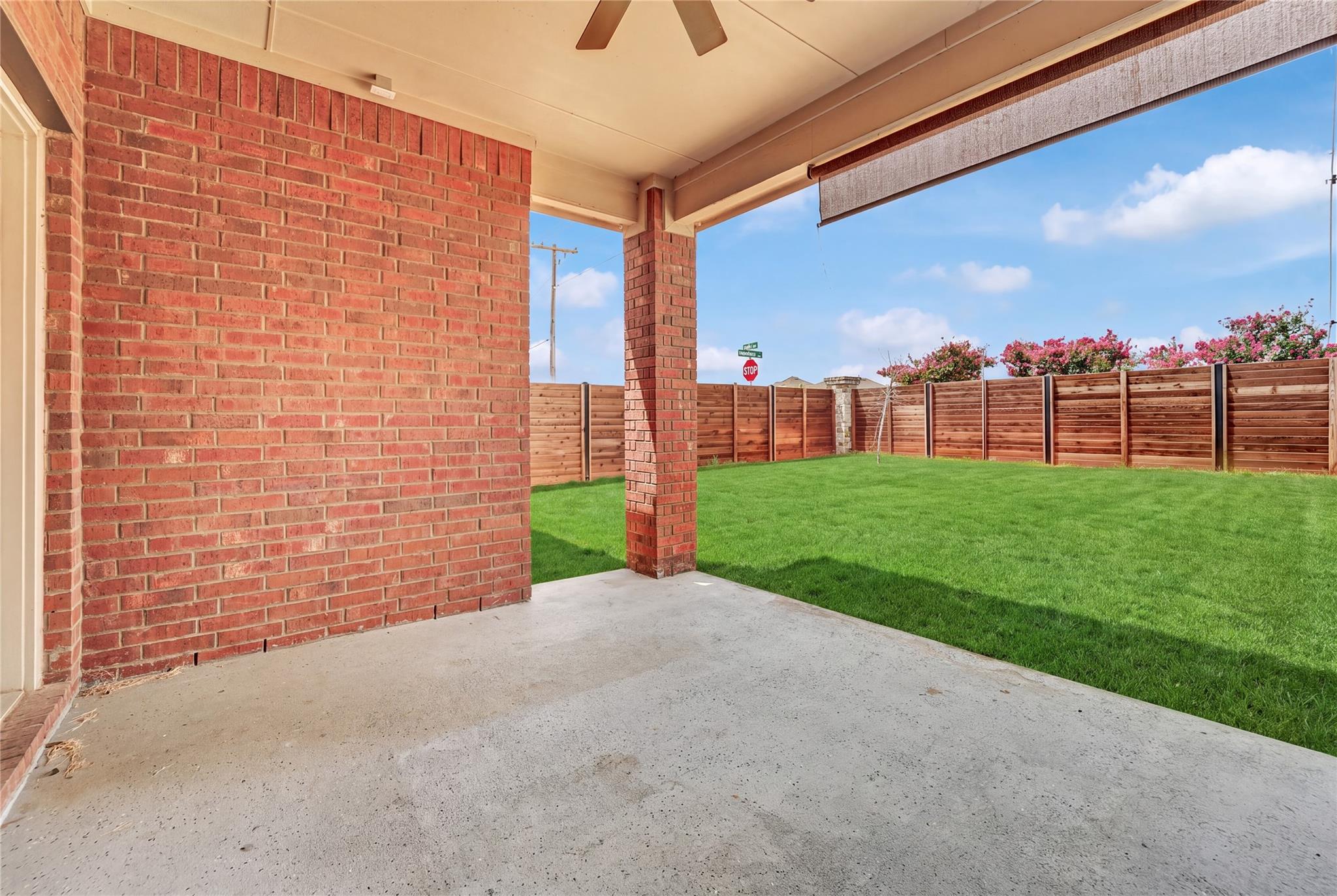 main property photo 24