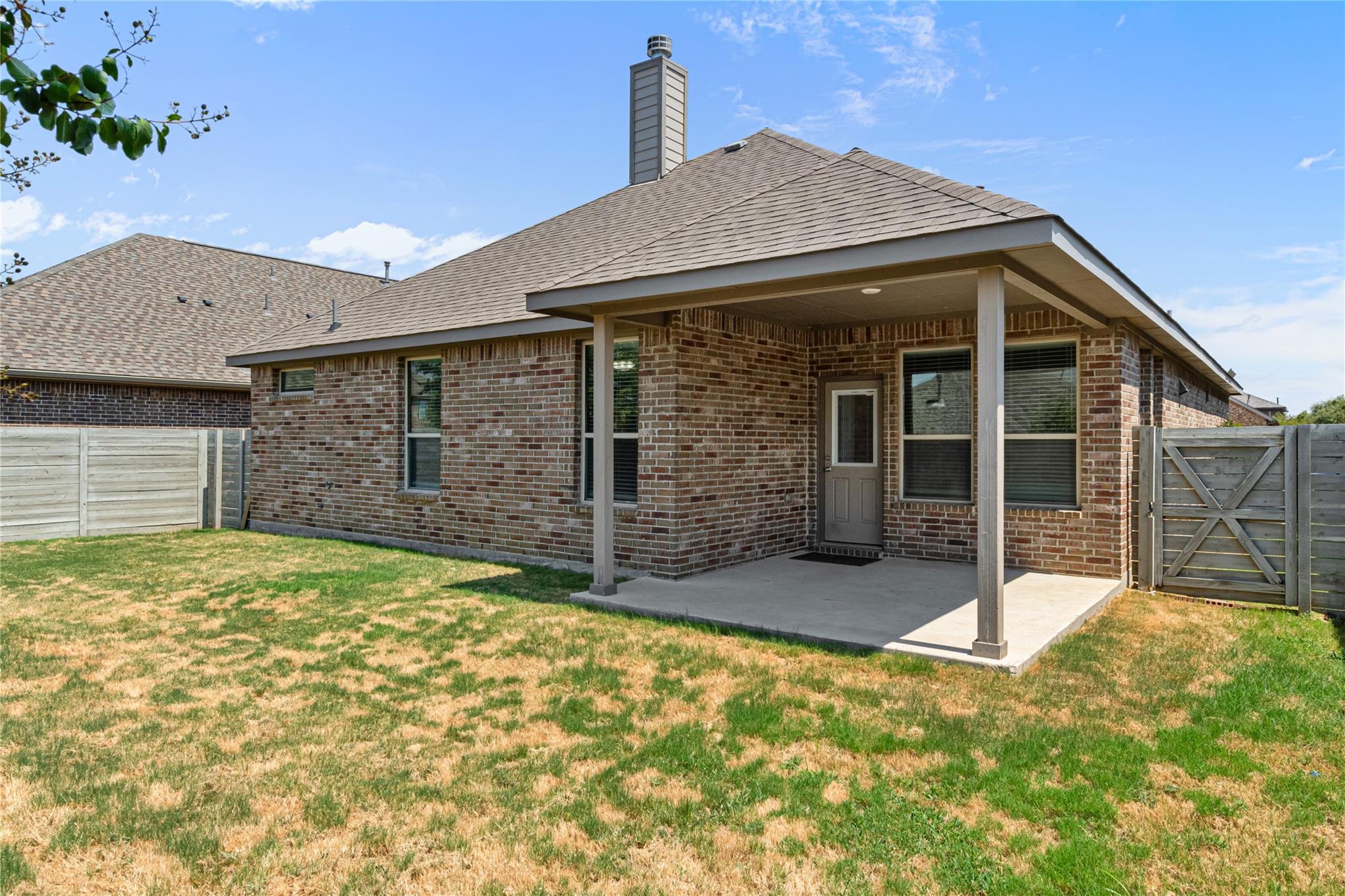 main property photo 21