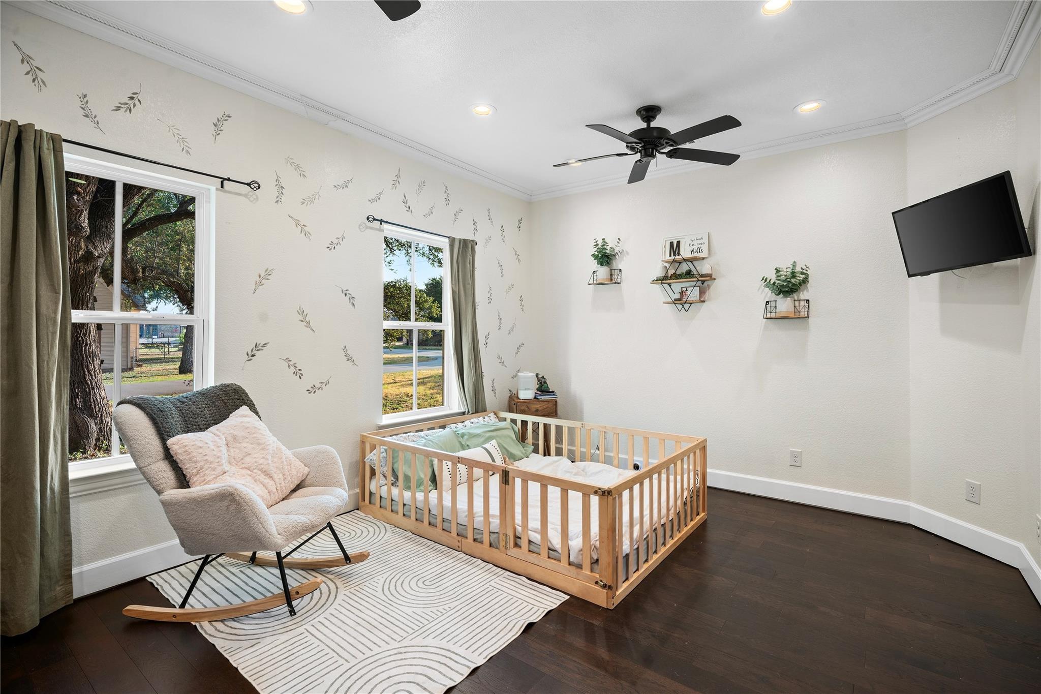 main property photo 15