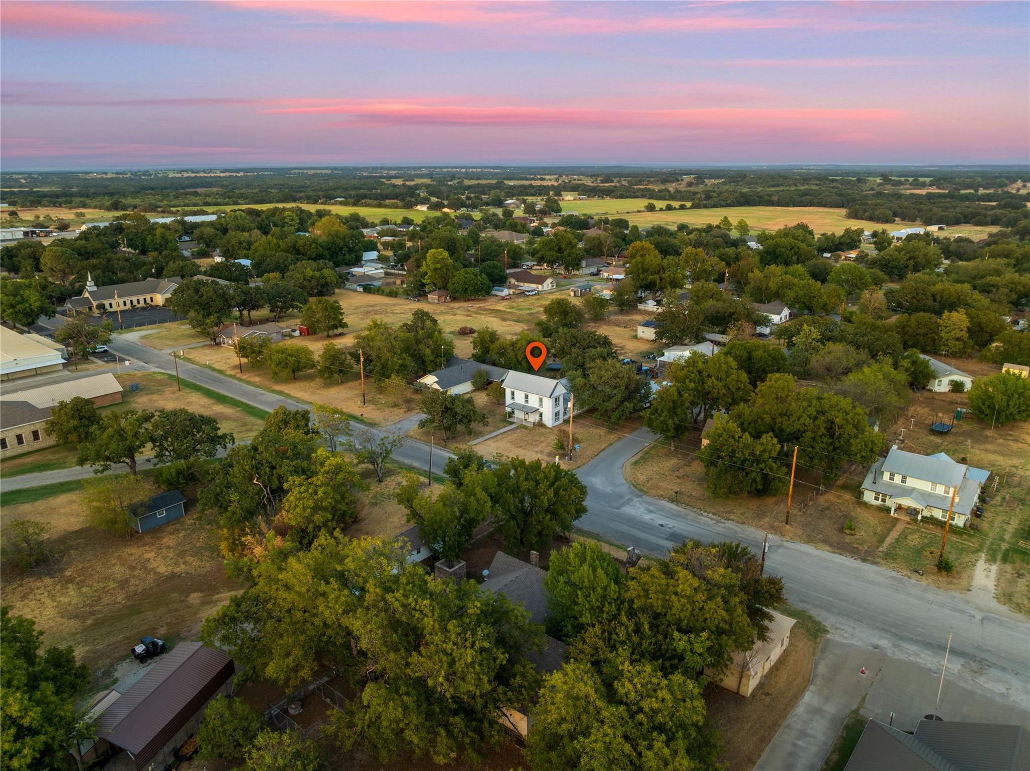 main property photo 35