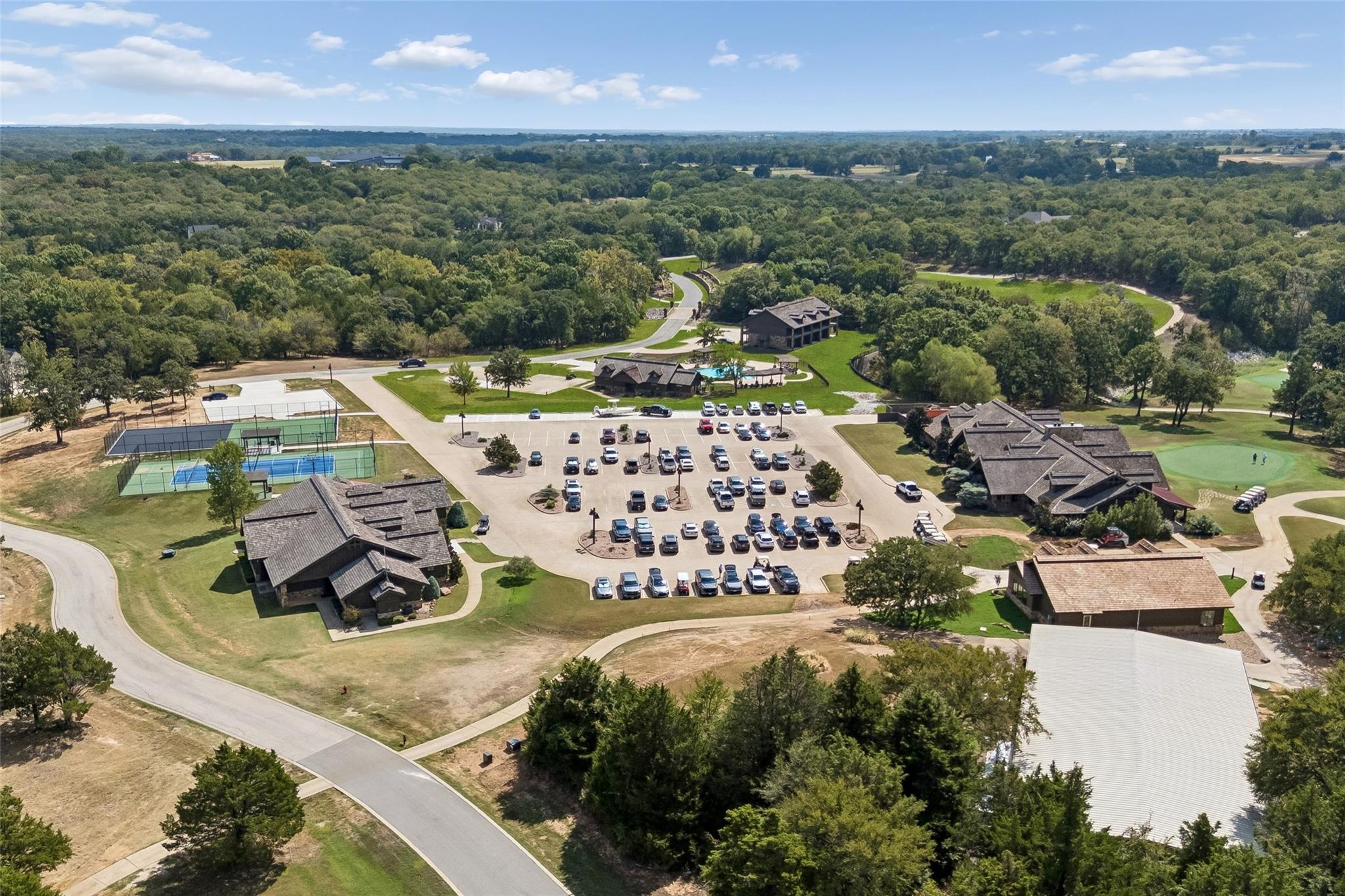 main property photo 21