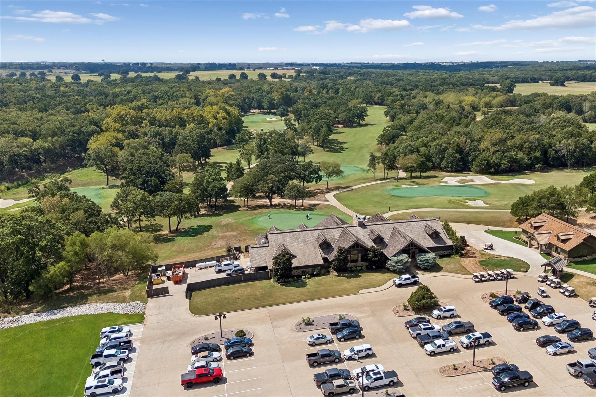 main property photo 6