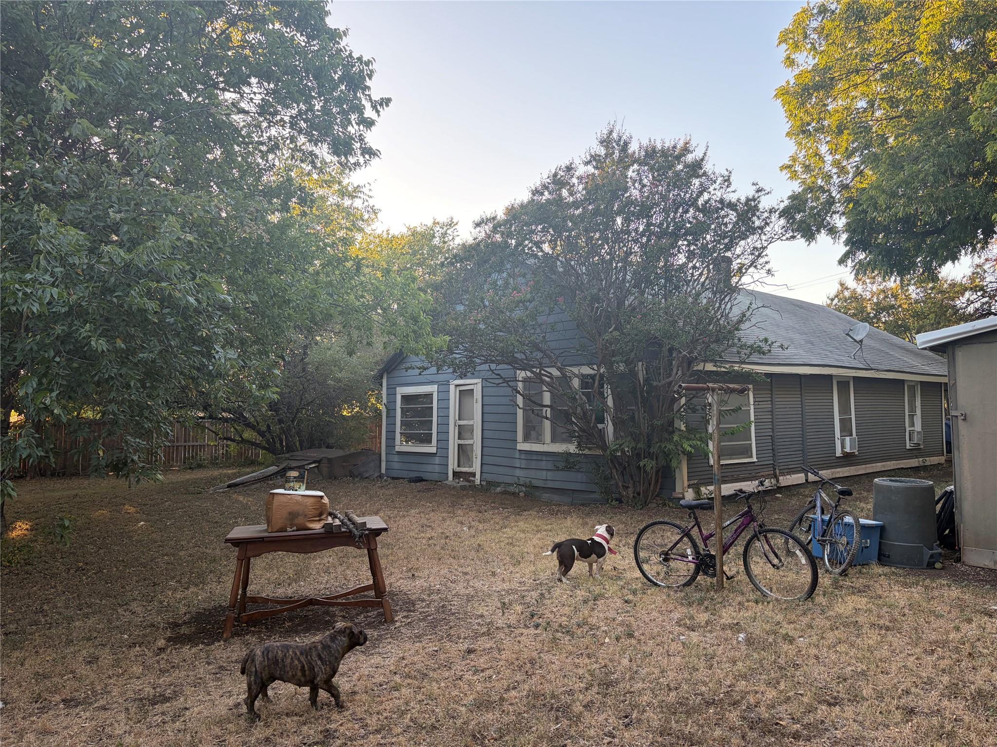 main property photo 8