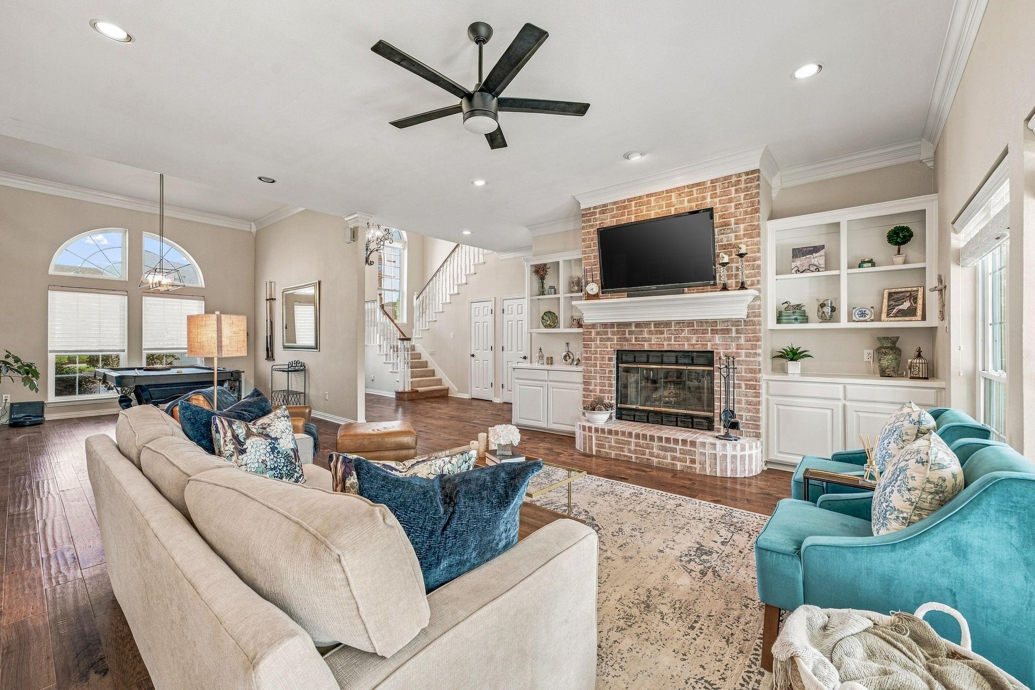 main property photo 5