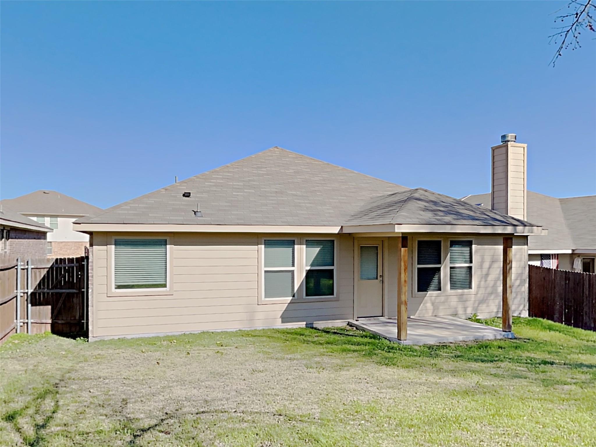 main property photo 15