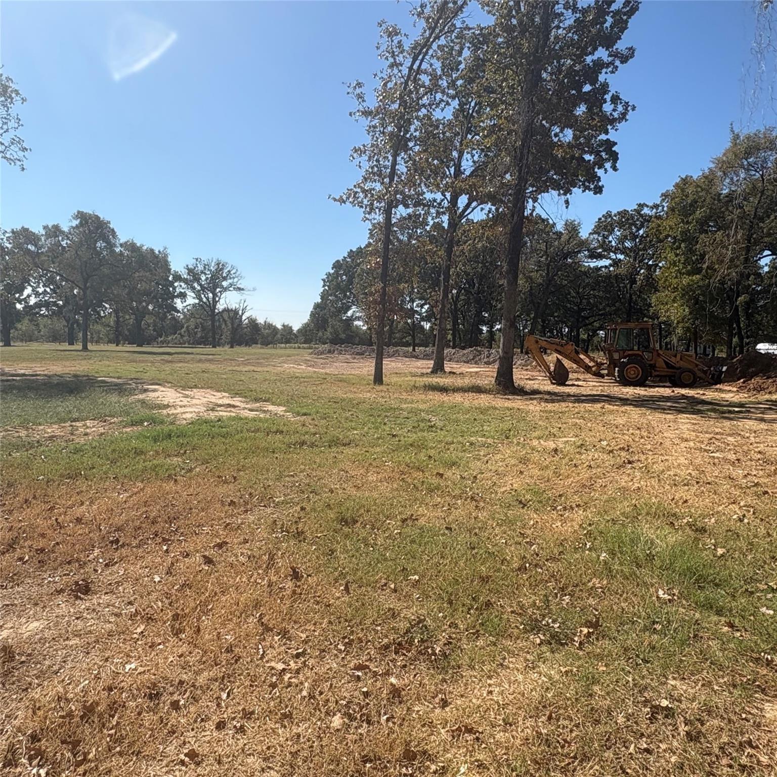 main property photo 13