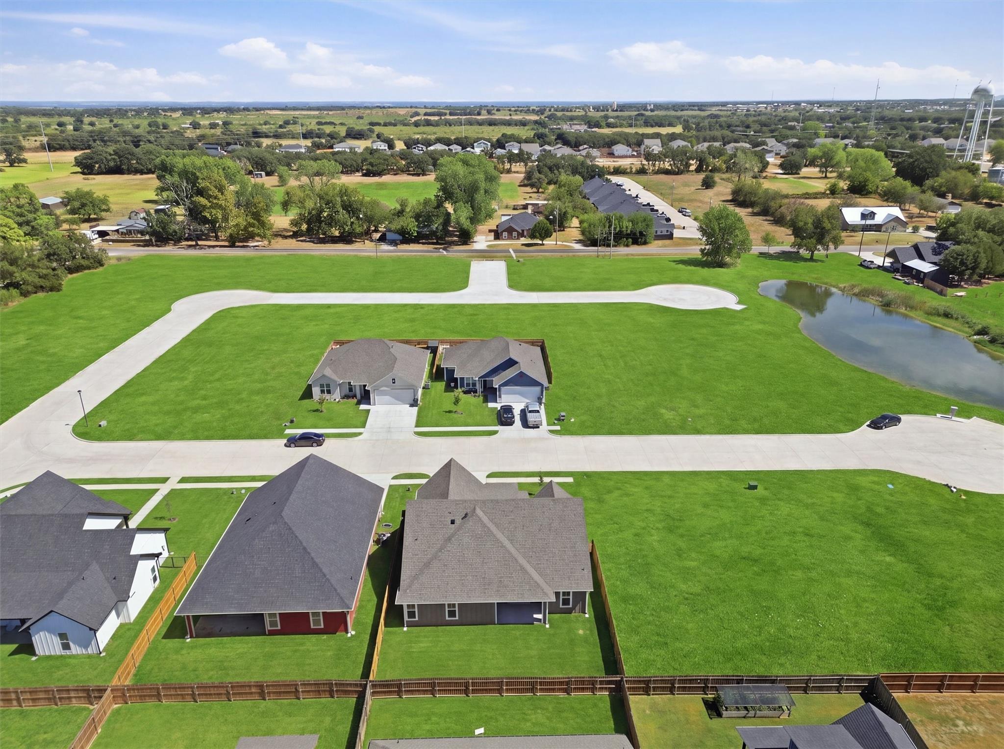 main property photo 38