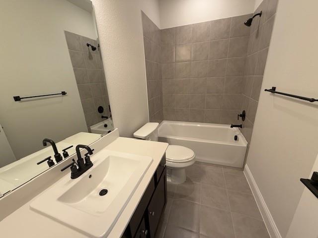 main property photo 16