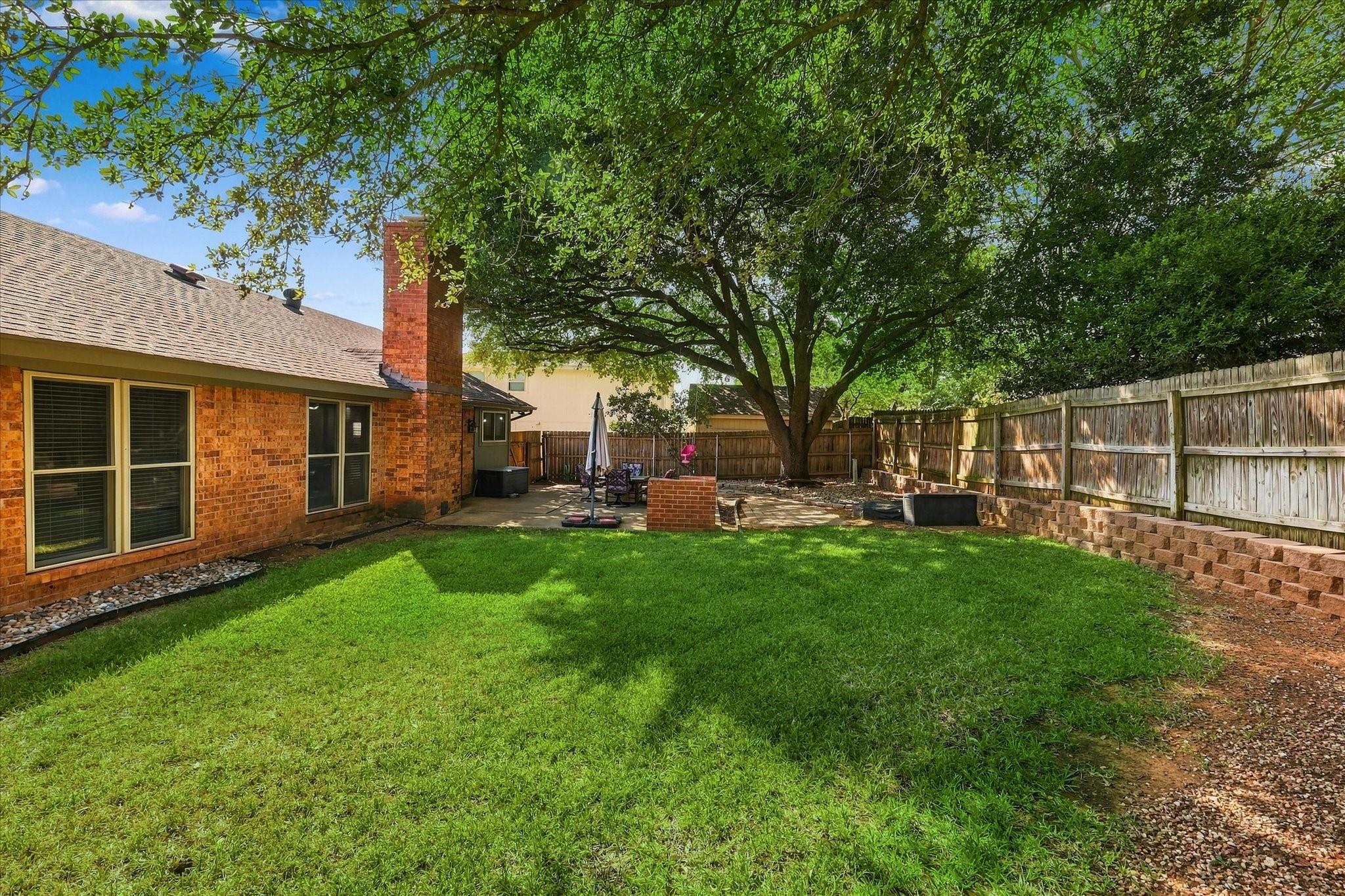 main property photo 34