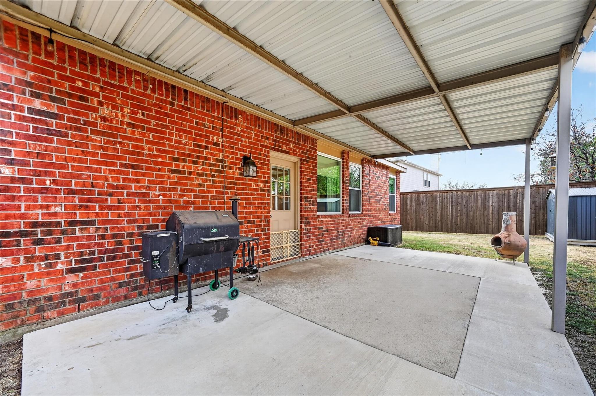 main property photo 26