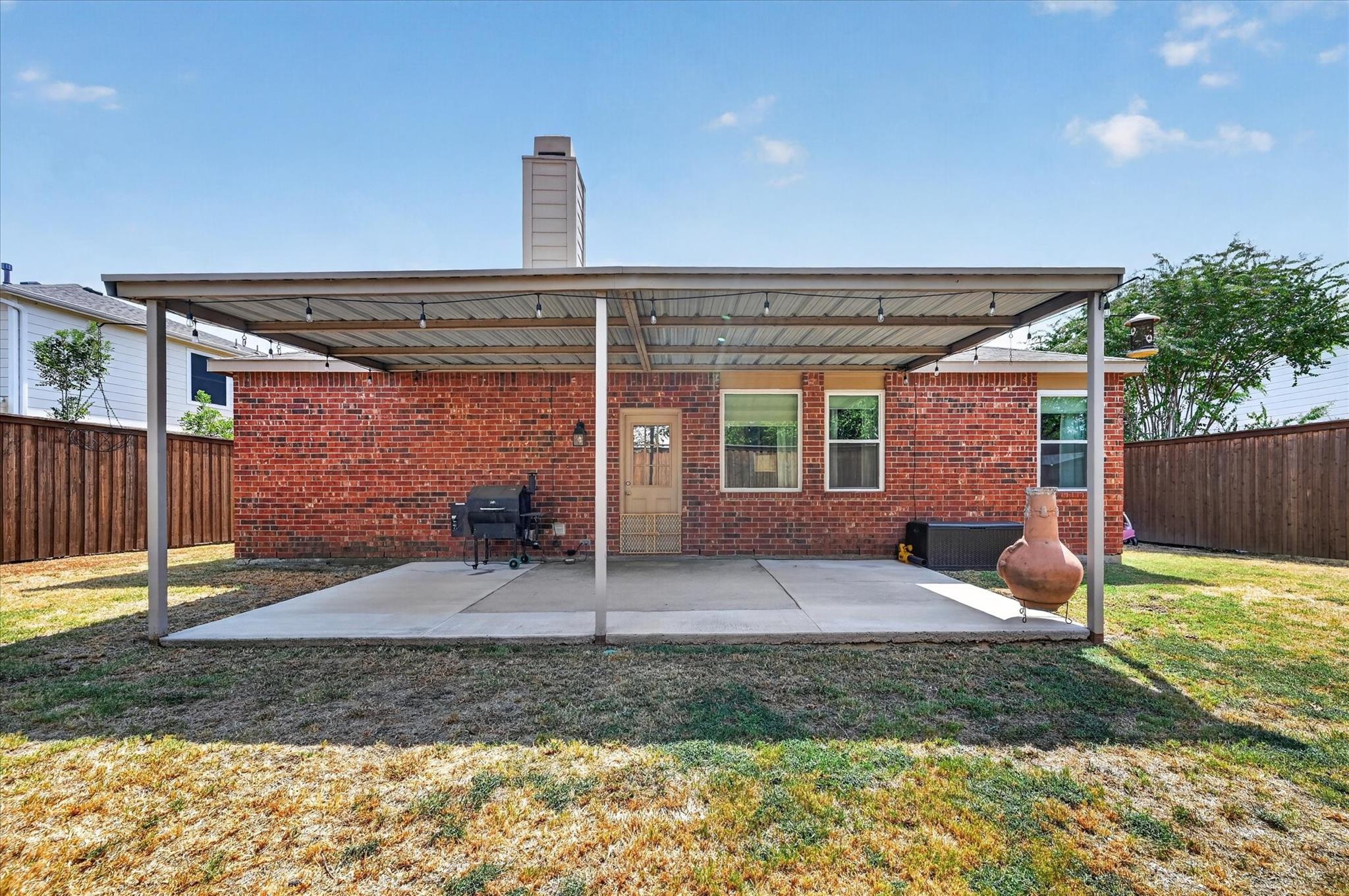 main property photo 27