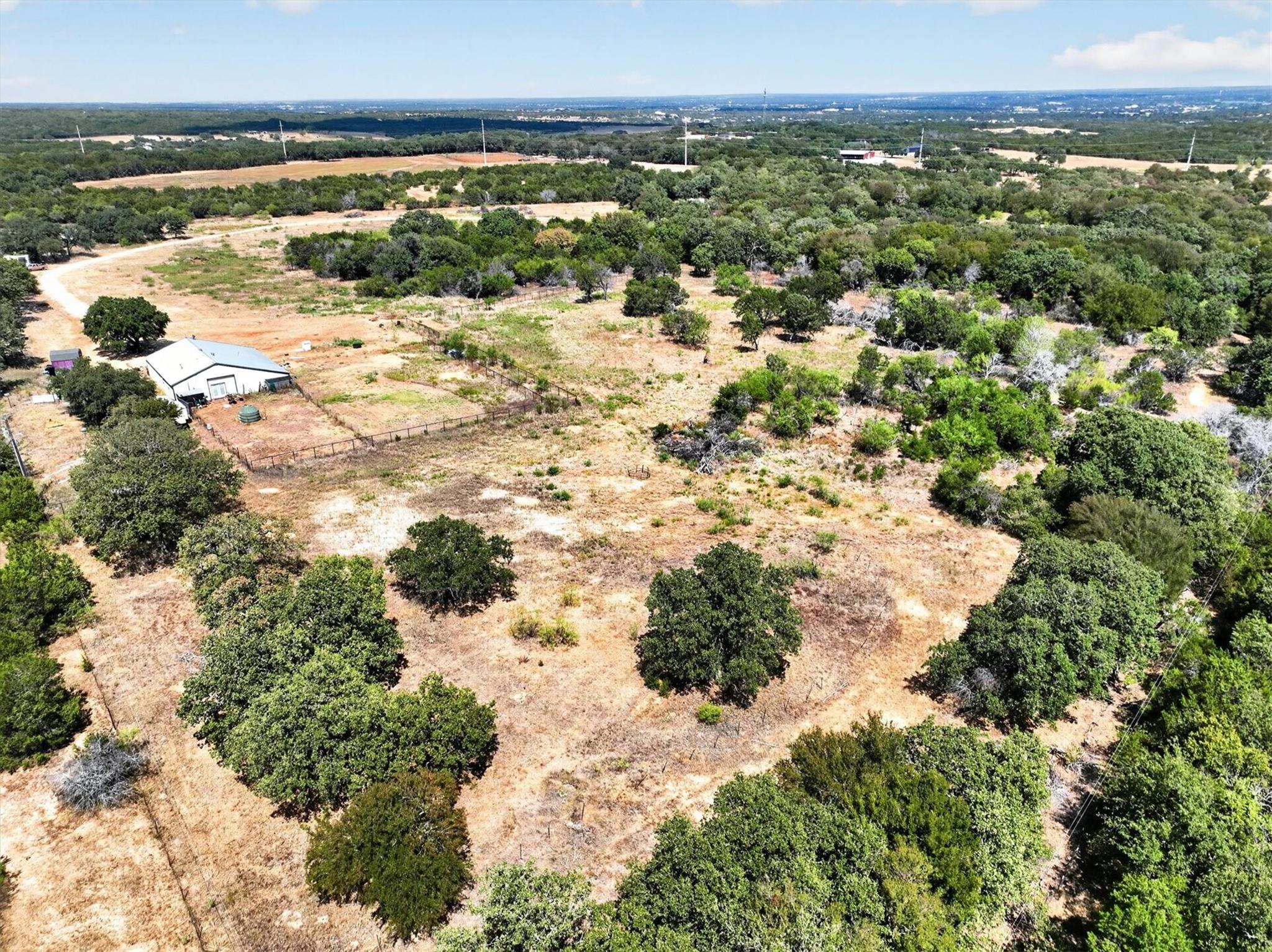 main property photo 16