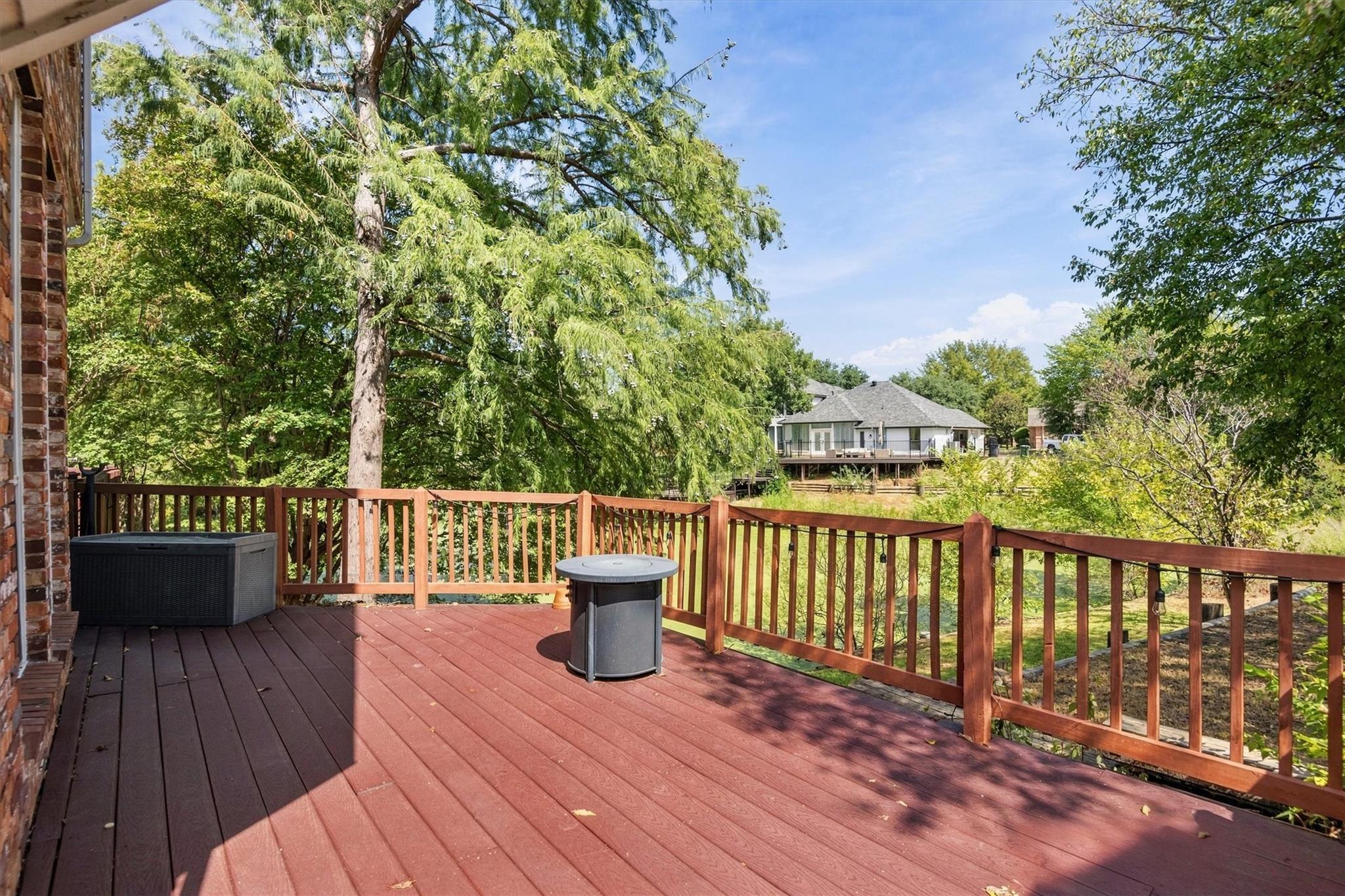 main property photo 31