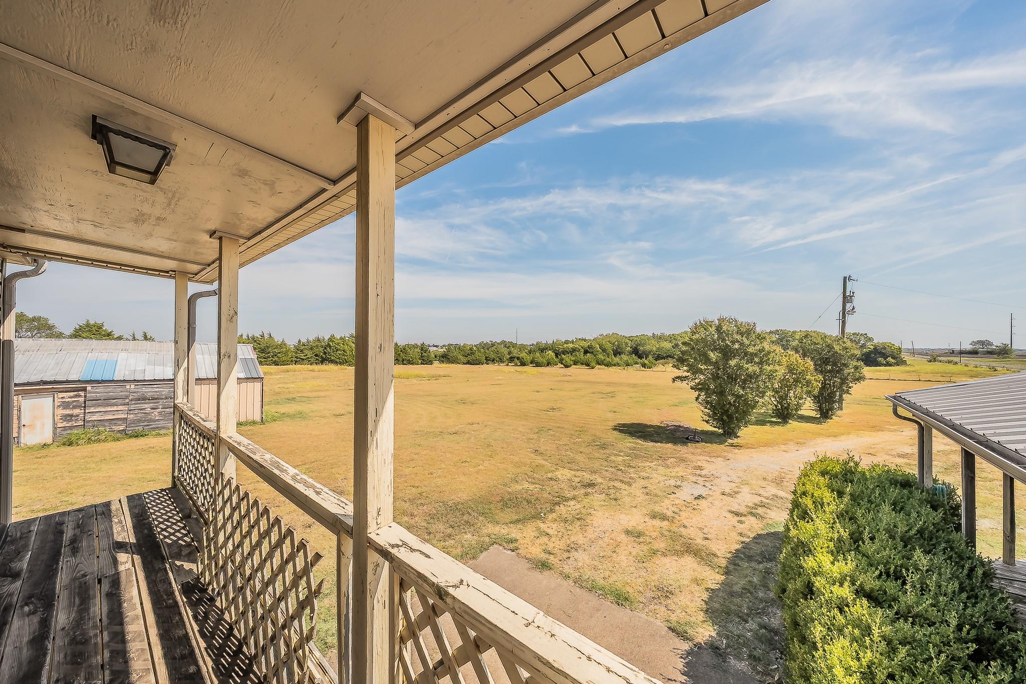 main property photo 22