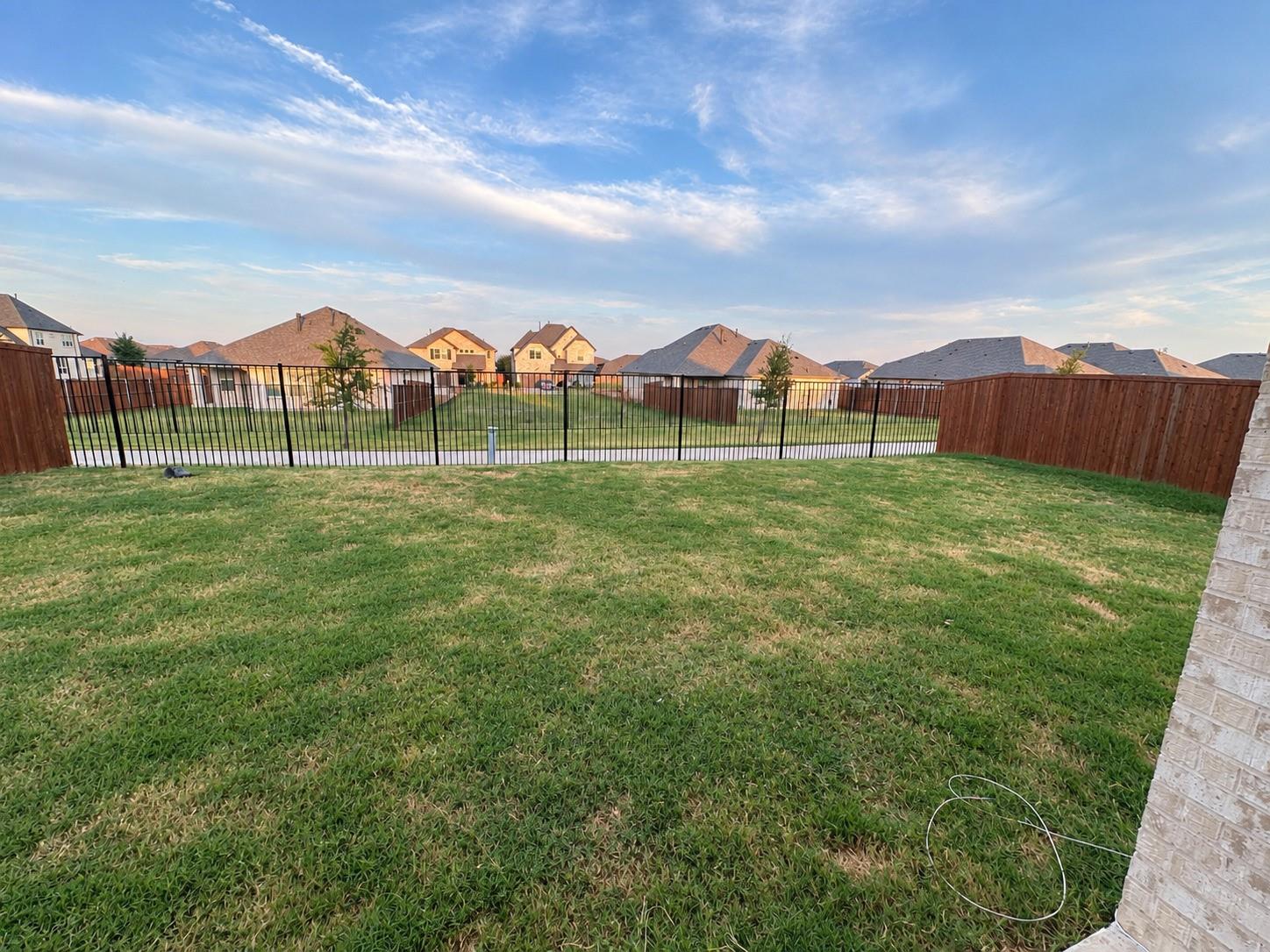 main property photo 11