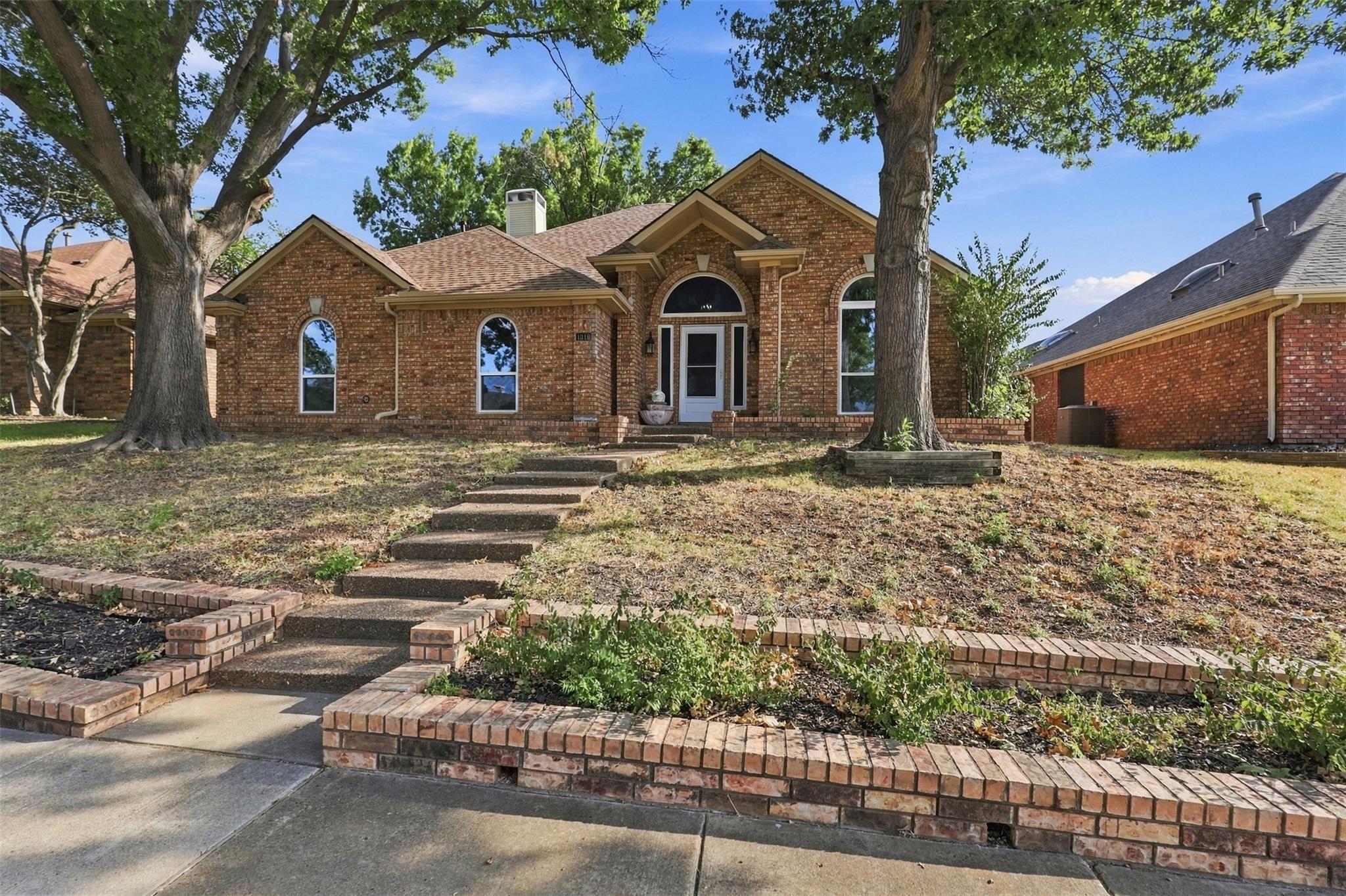 main property photo 38