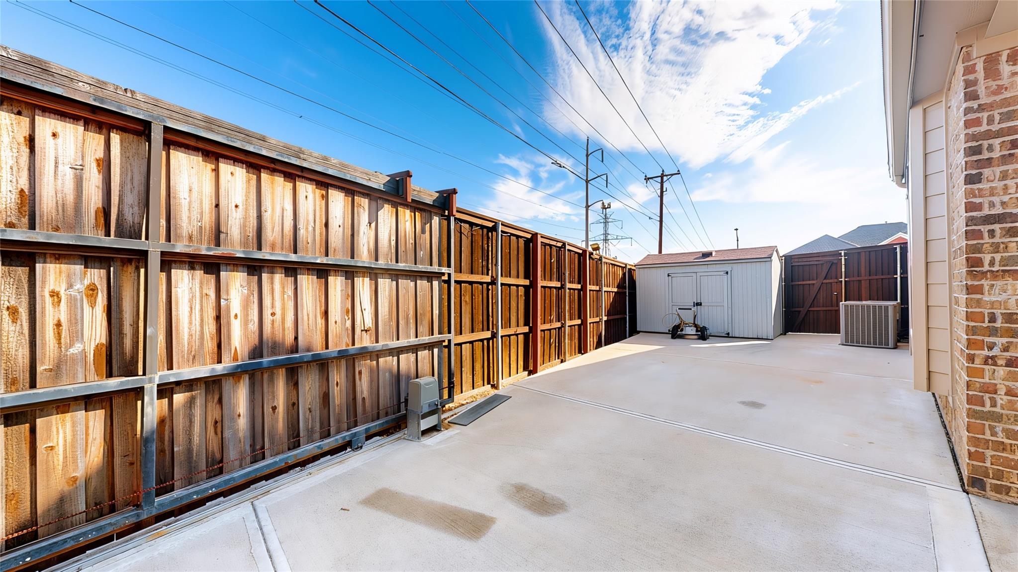 main property photo 38