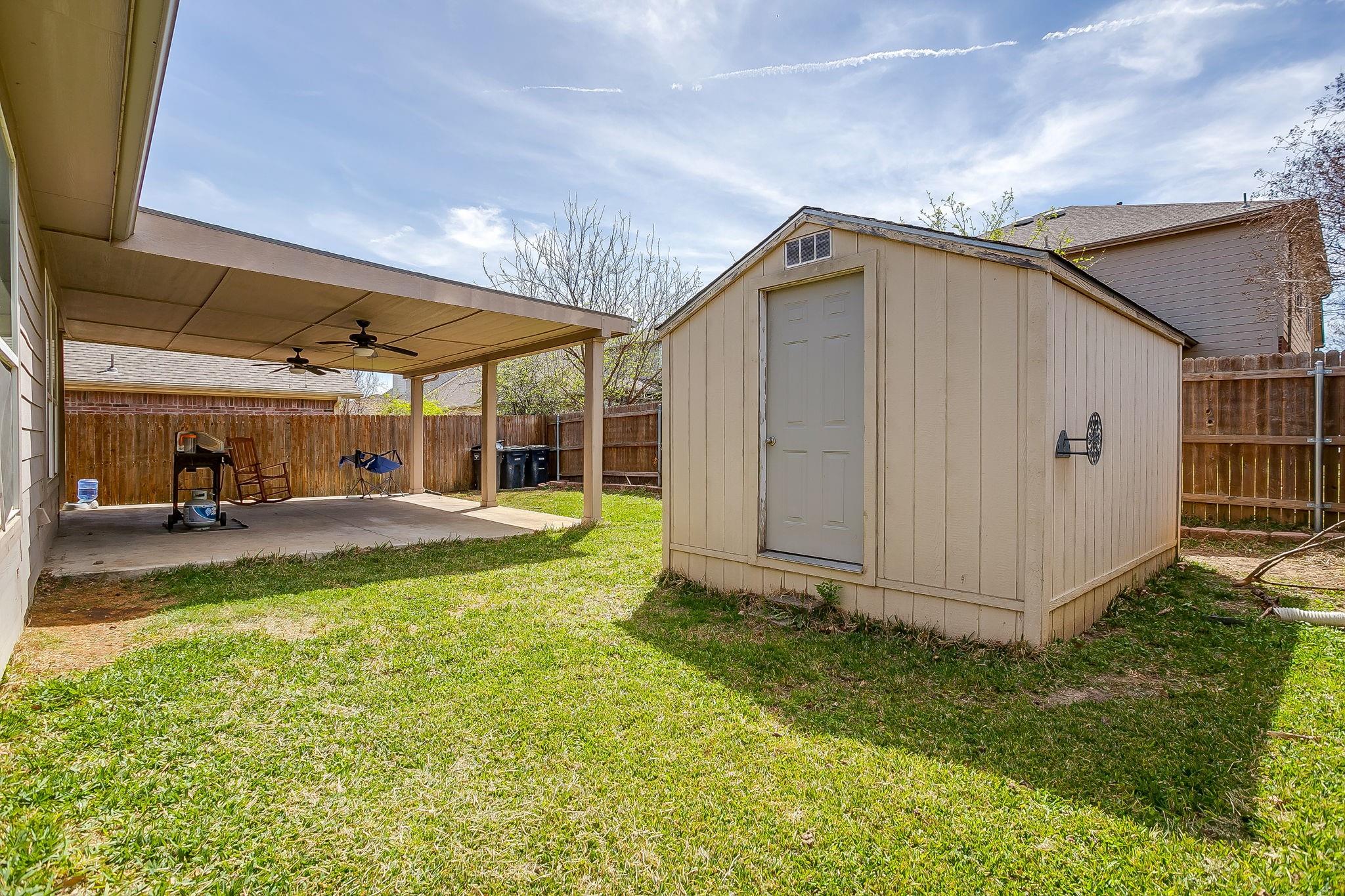 main property photo 39