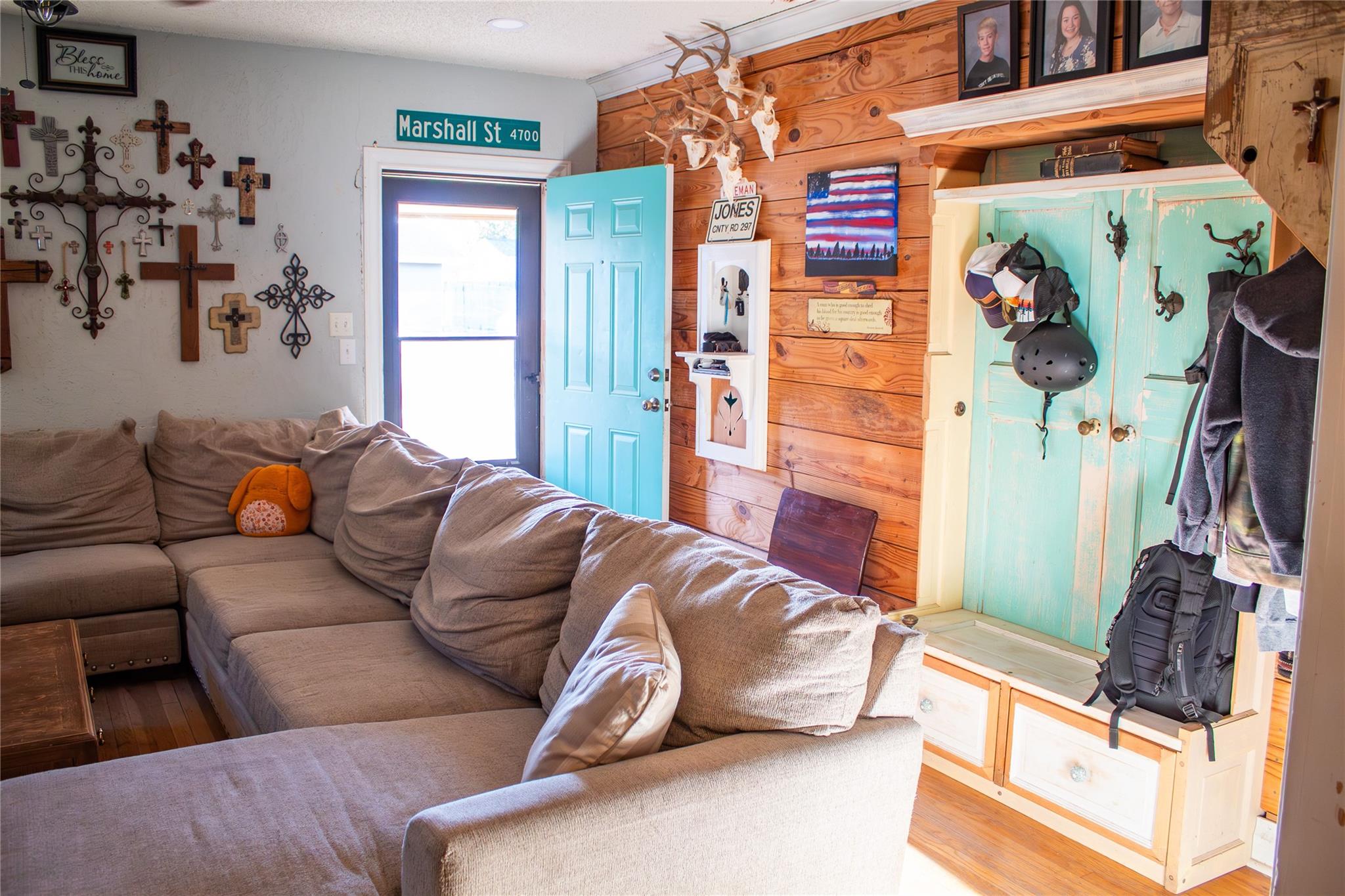 main property photo 5