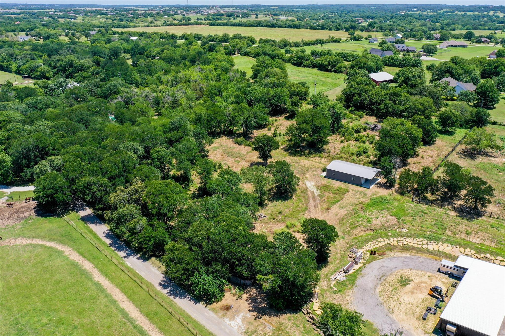 main property photo 27