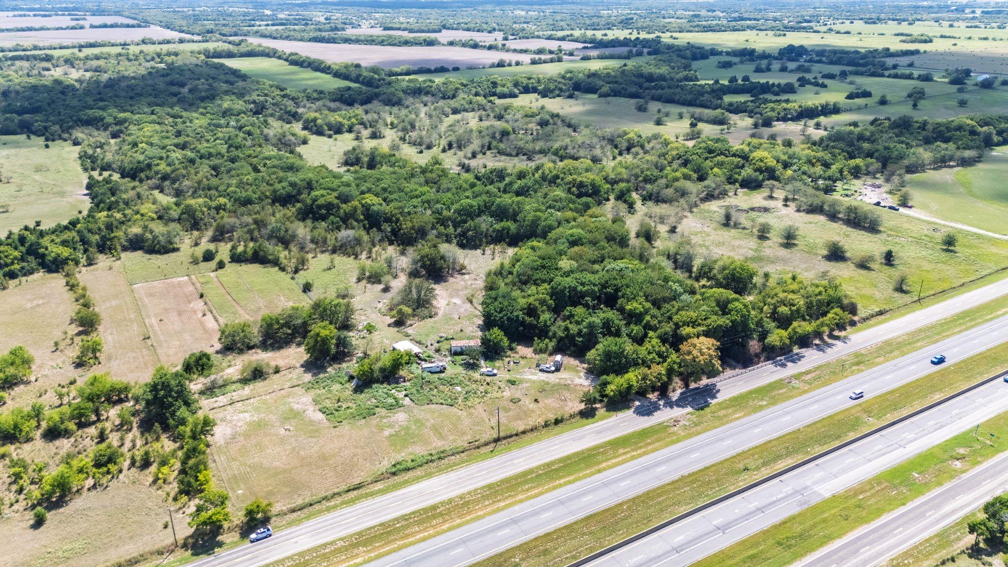 main property photo 12