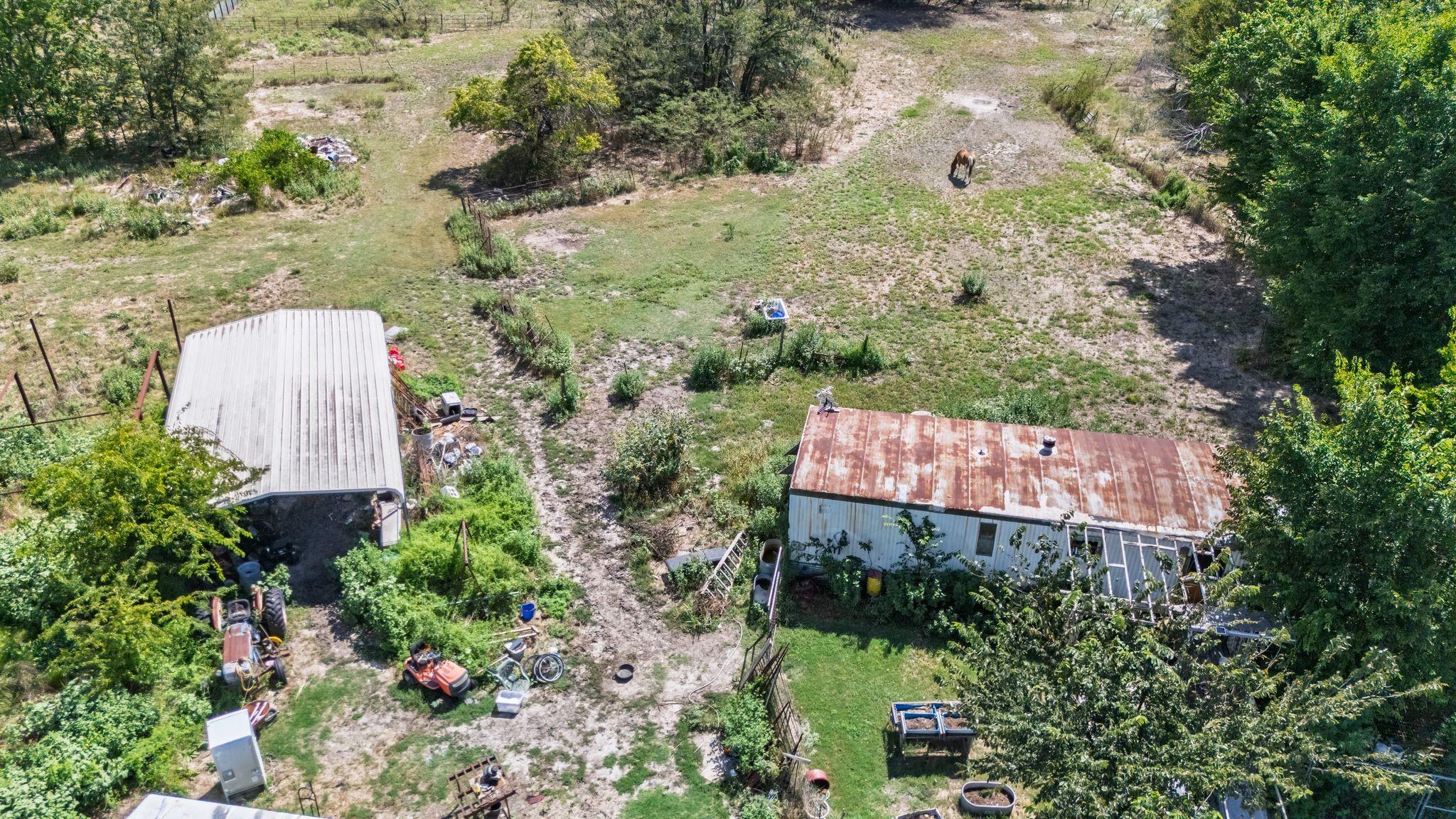 main property photo 23