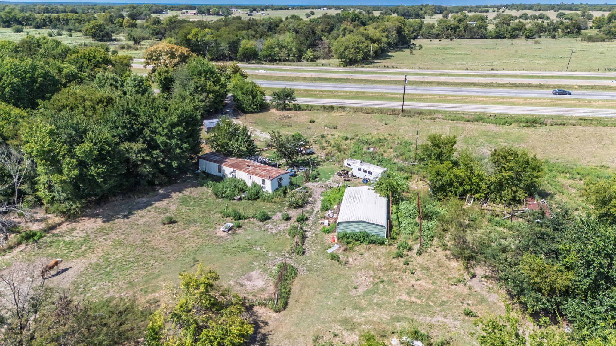 main property photo 29
