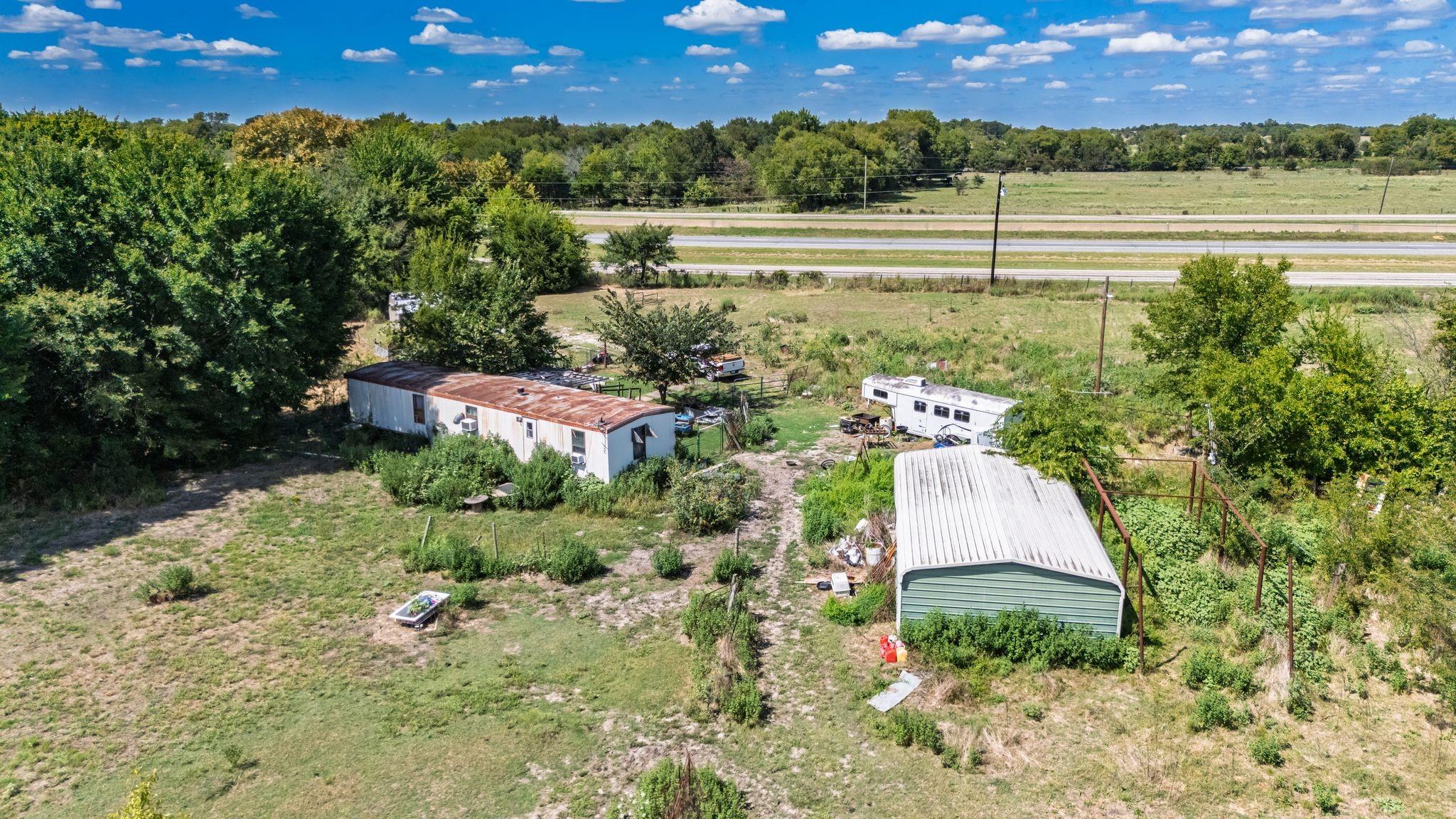 main property photo 35