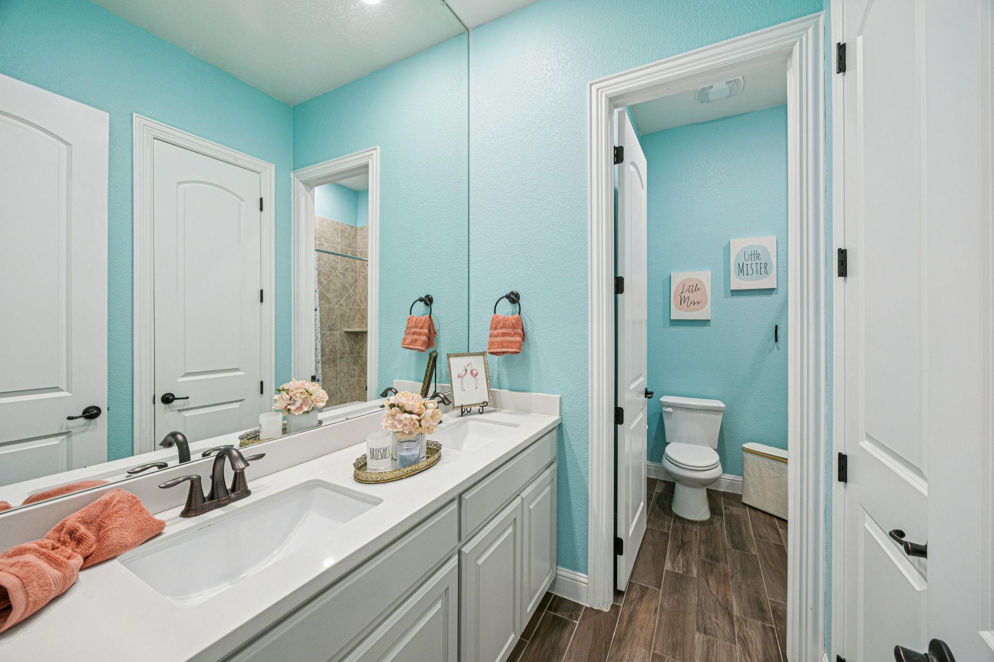main property photo 16