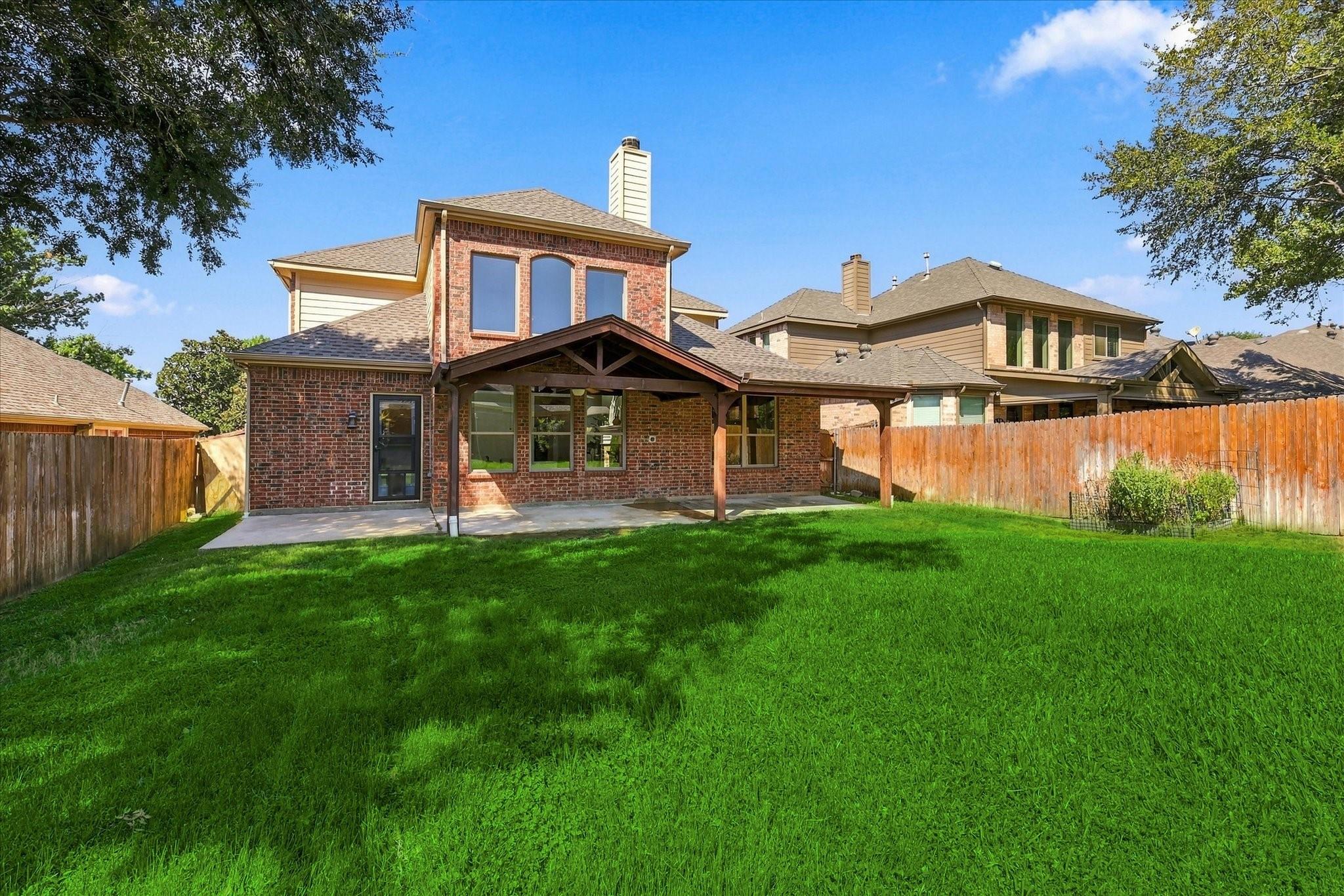 main property photo 37