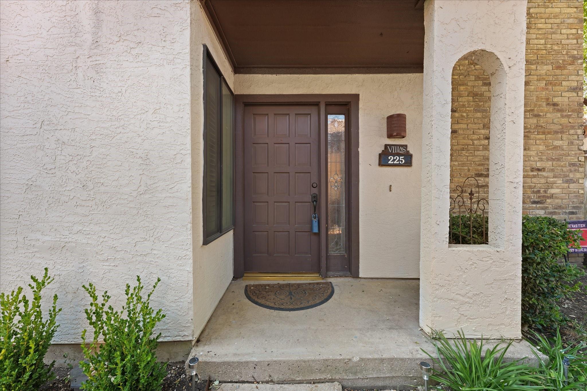 main property photo 30