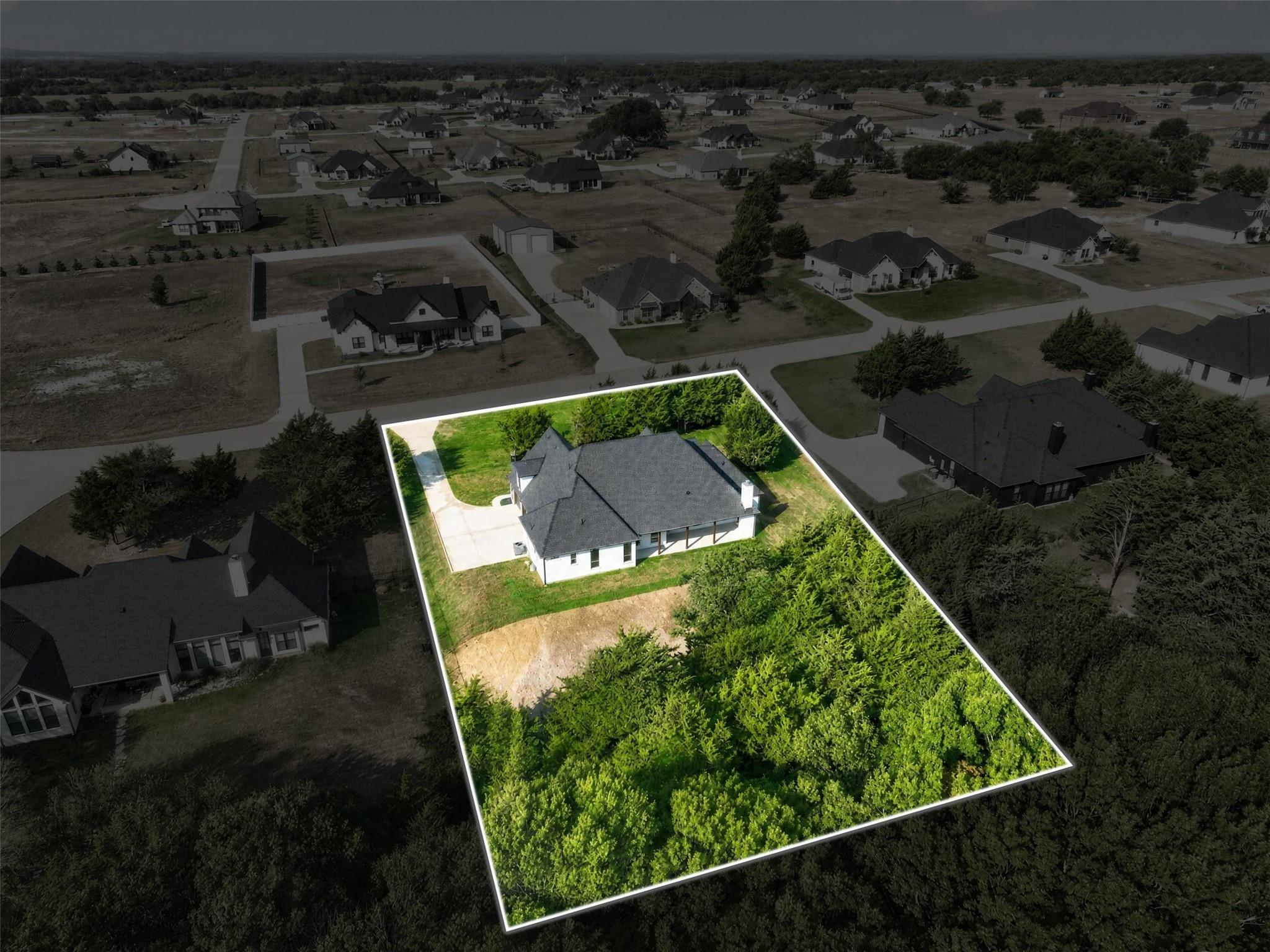 main property photo 37