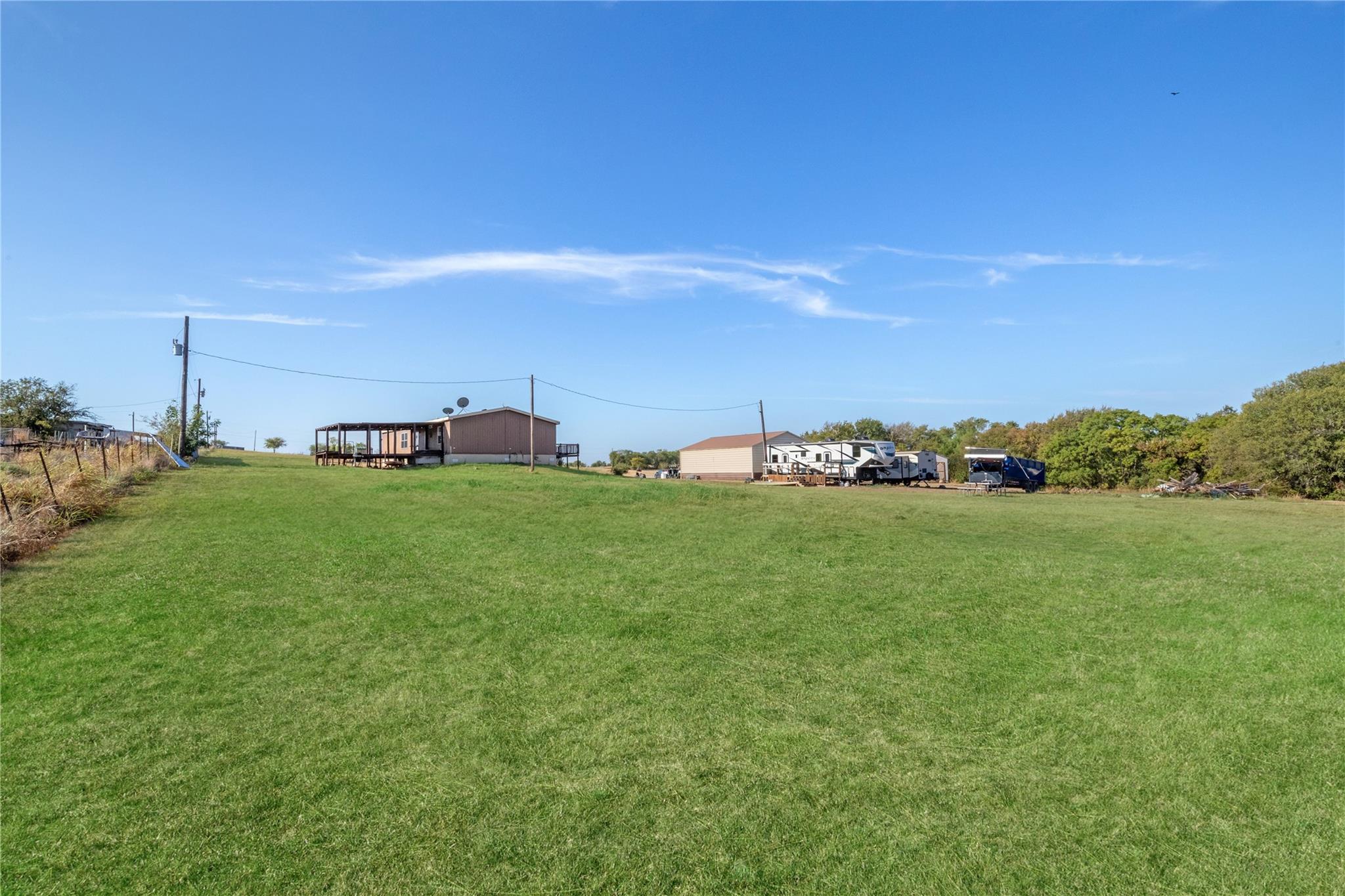main property photo 22