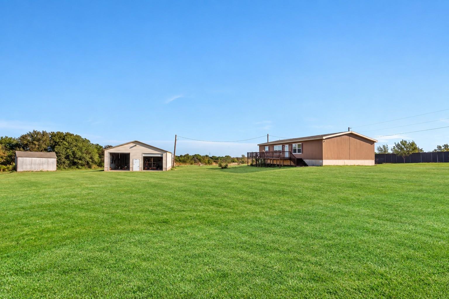 main property photo 24
