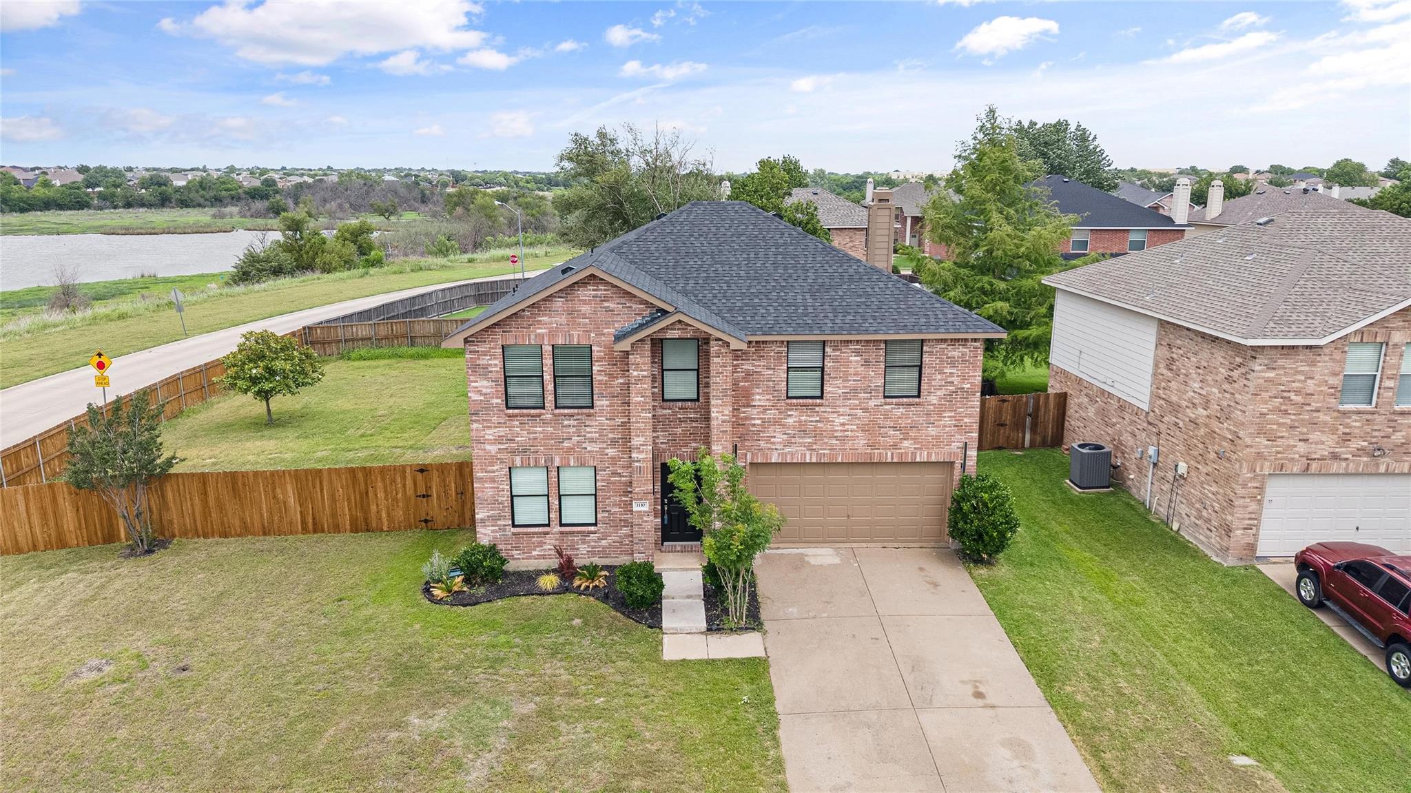 main property photo 2