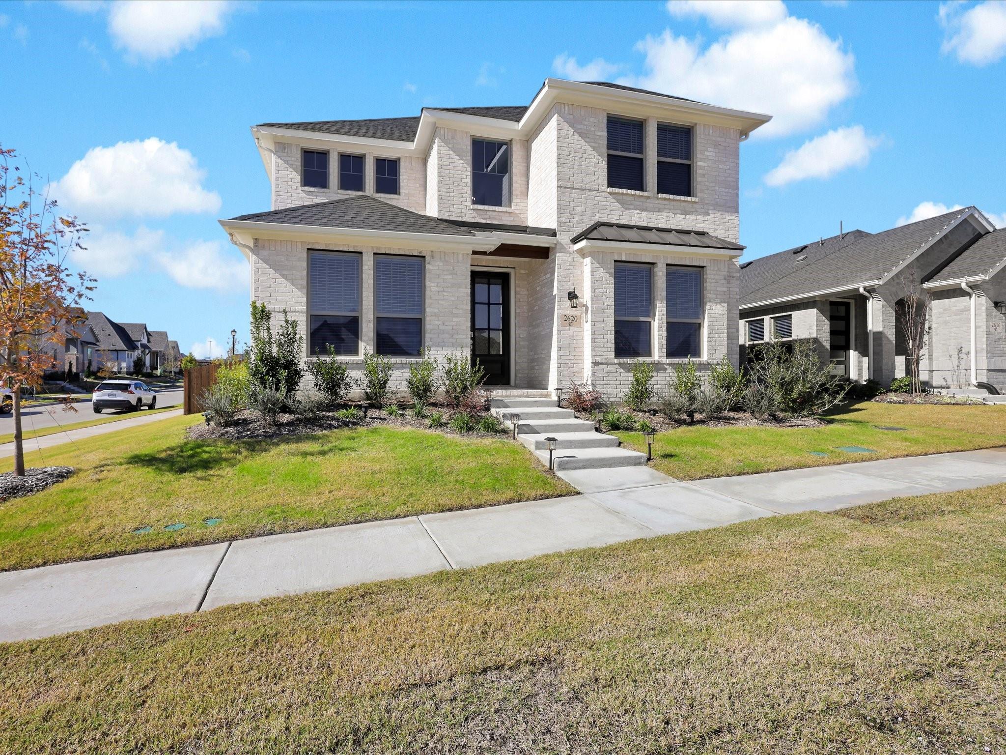 main property photo 27